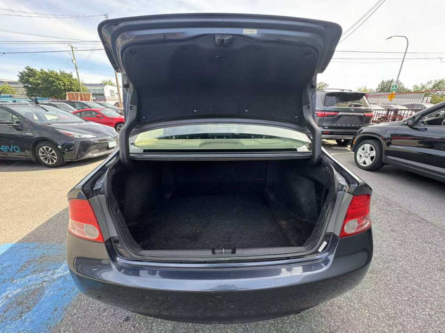 2008 Honda Civic Hybrid 4dr Hybrid Sdn. BC LOCAL VEHICLE., Vancouver, Cash