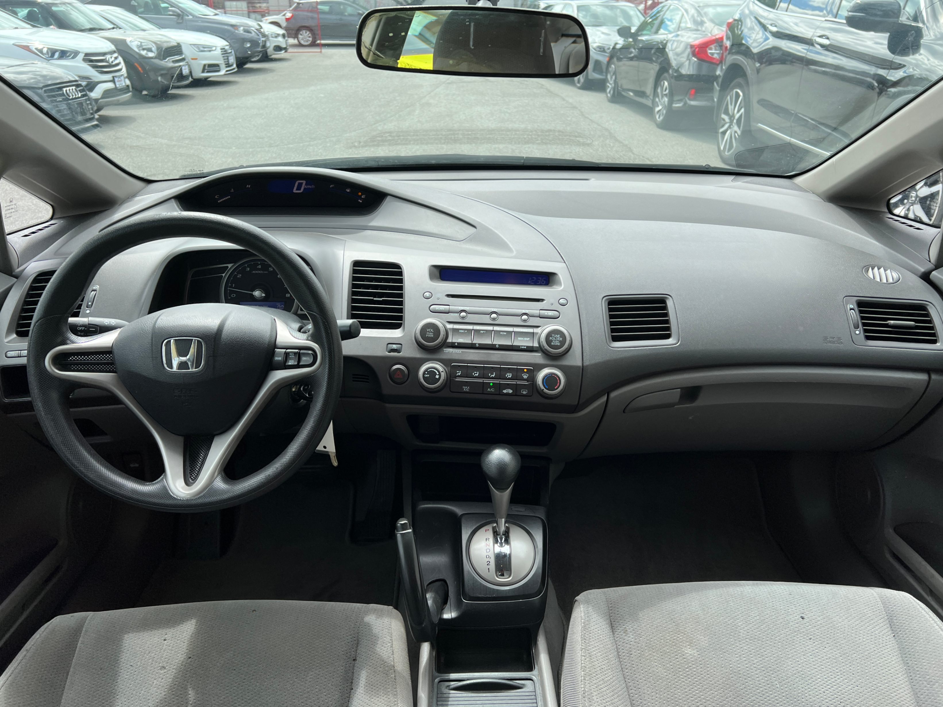 2009 Honda Civic 4dr Auto. BC LOCAL VEHICLE. FULL SERVICE RECORD., Vancouver, Cash