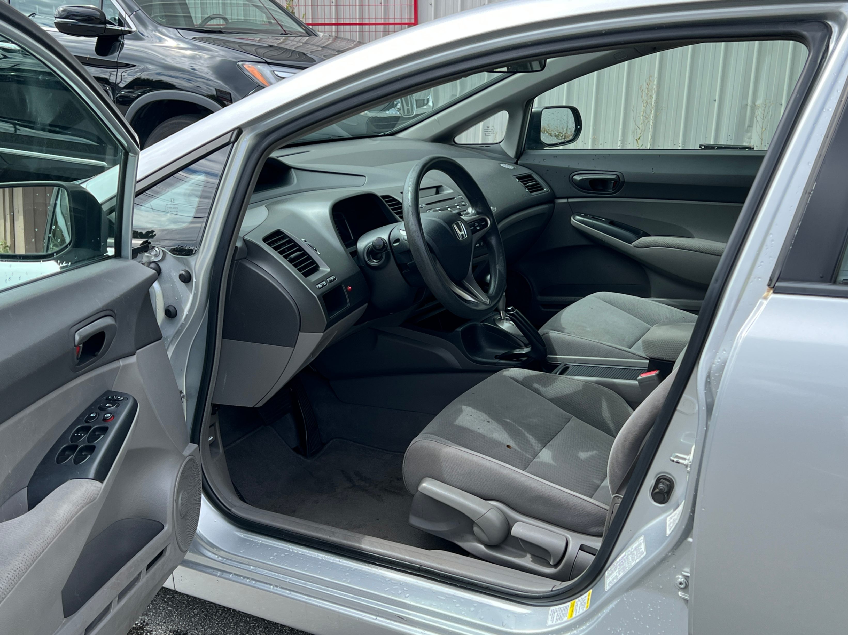 2009 Honda Civic 4dr Auto. BC LOCAL VEHICLE. FULL SERVICE RECORD., Vancouver, Cash