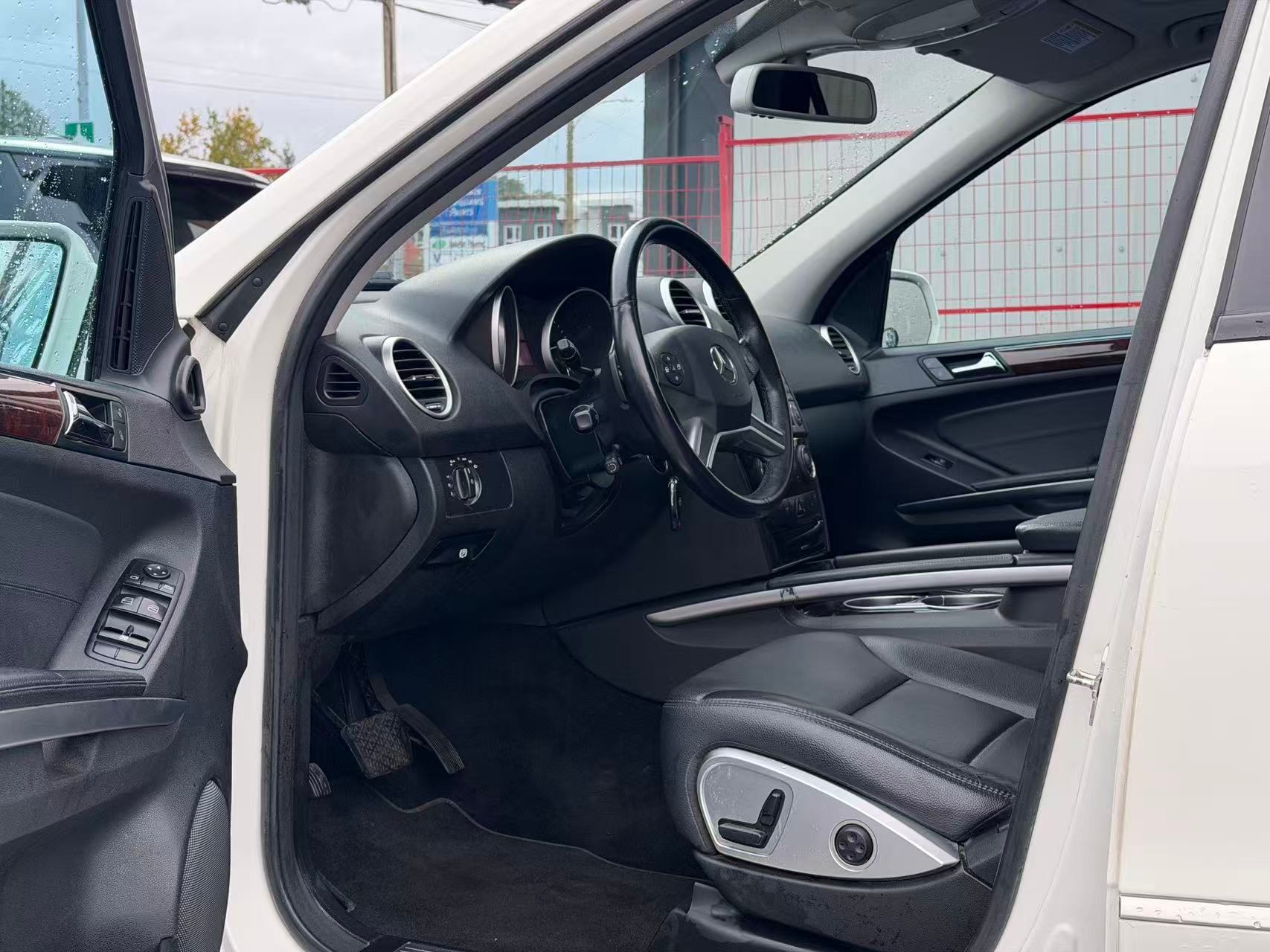 2009 Mercedes-Benz M-Class ML 320 4MATIC 4dr 3.0L BlueTEC. LOCAL BC VEHICLE., 温哥华, 全款车