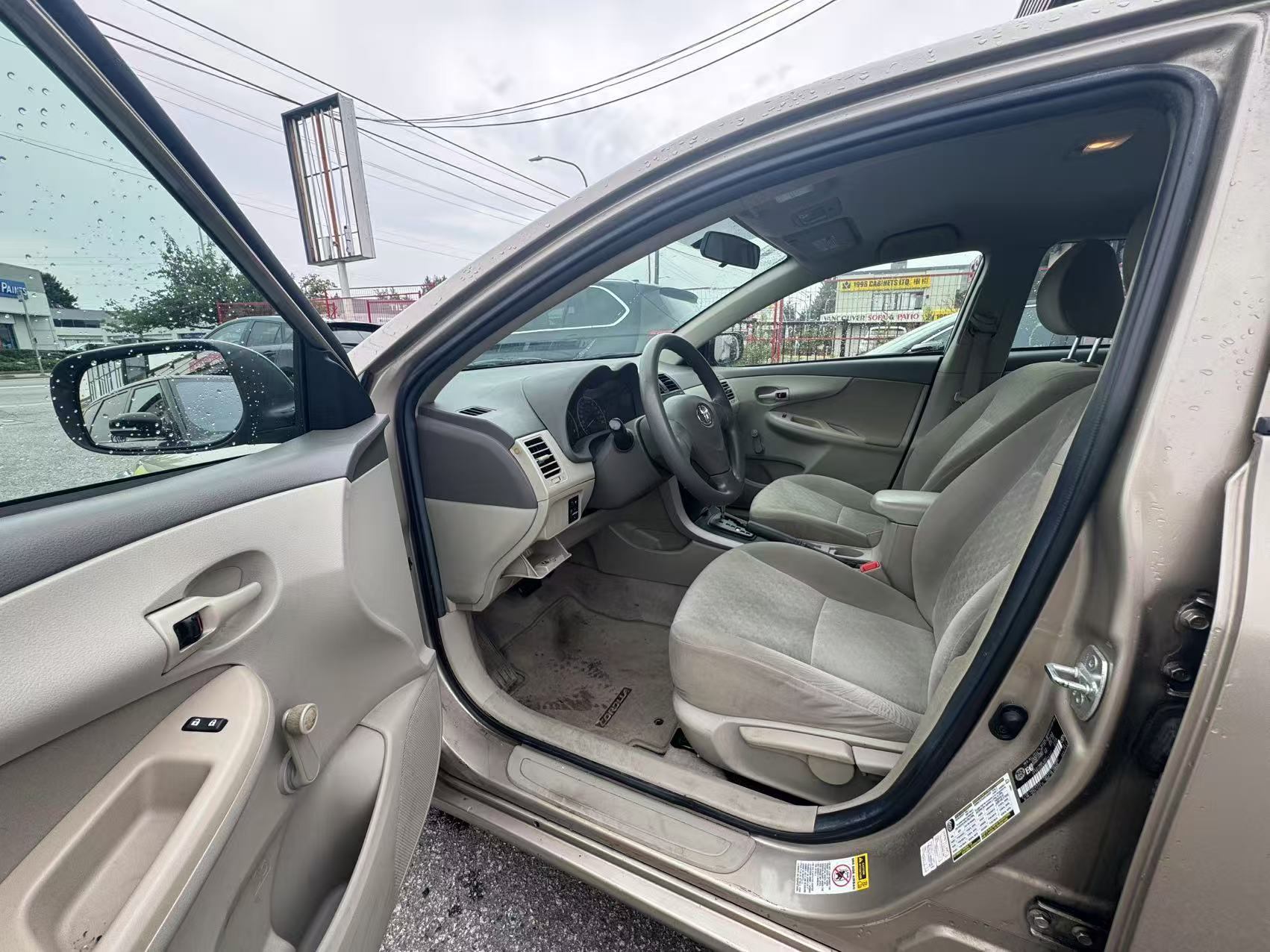 2009 Toyota Corolla 4dr Sdn. ONE OWNER. NO ACCIDENTS., 温哥华, 全款车
