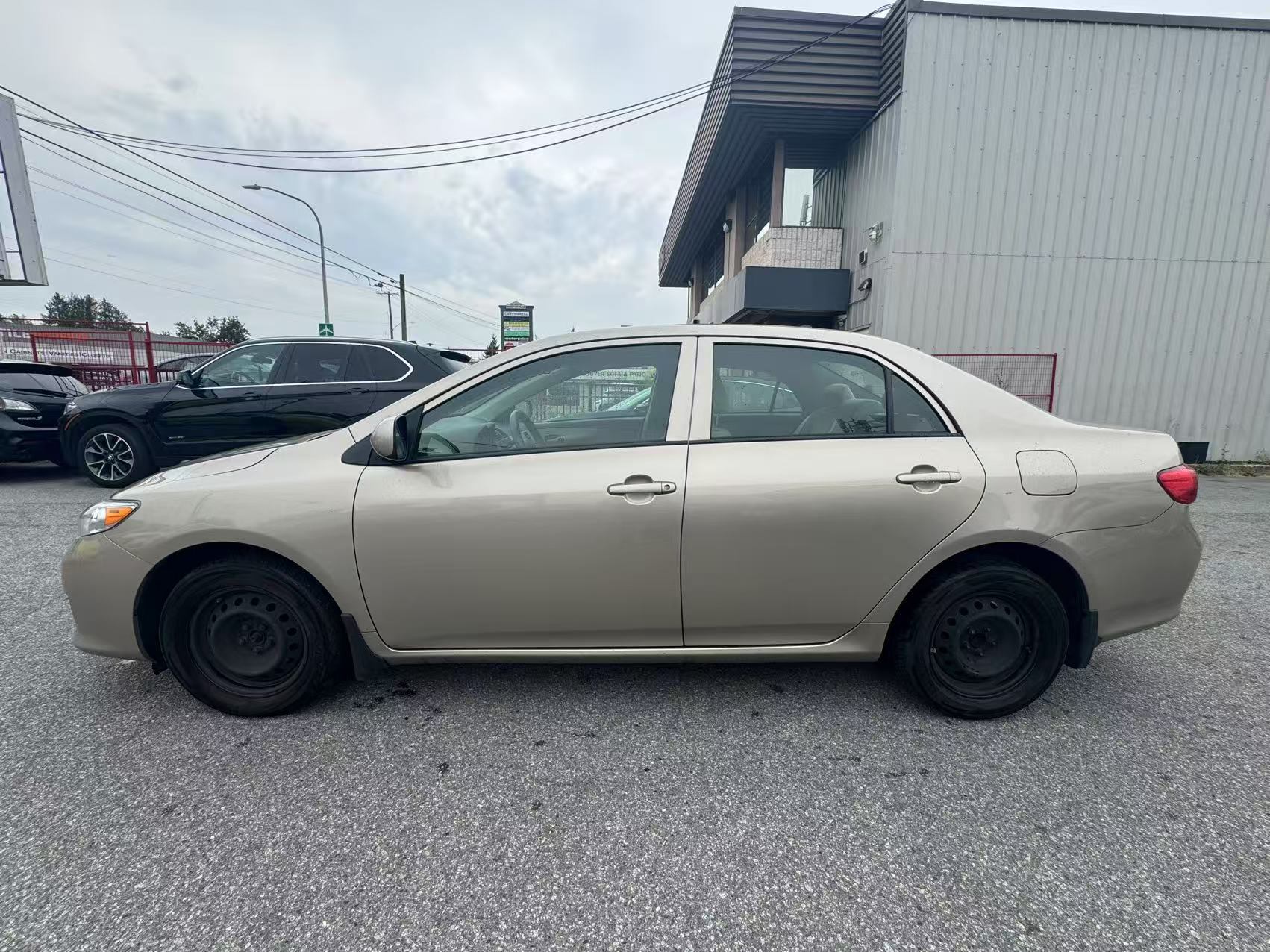 2009 Toyota Corolla 4dr Sdn. ONE OWNER. NO ACCIDENTS., 温哥华, 全款车