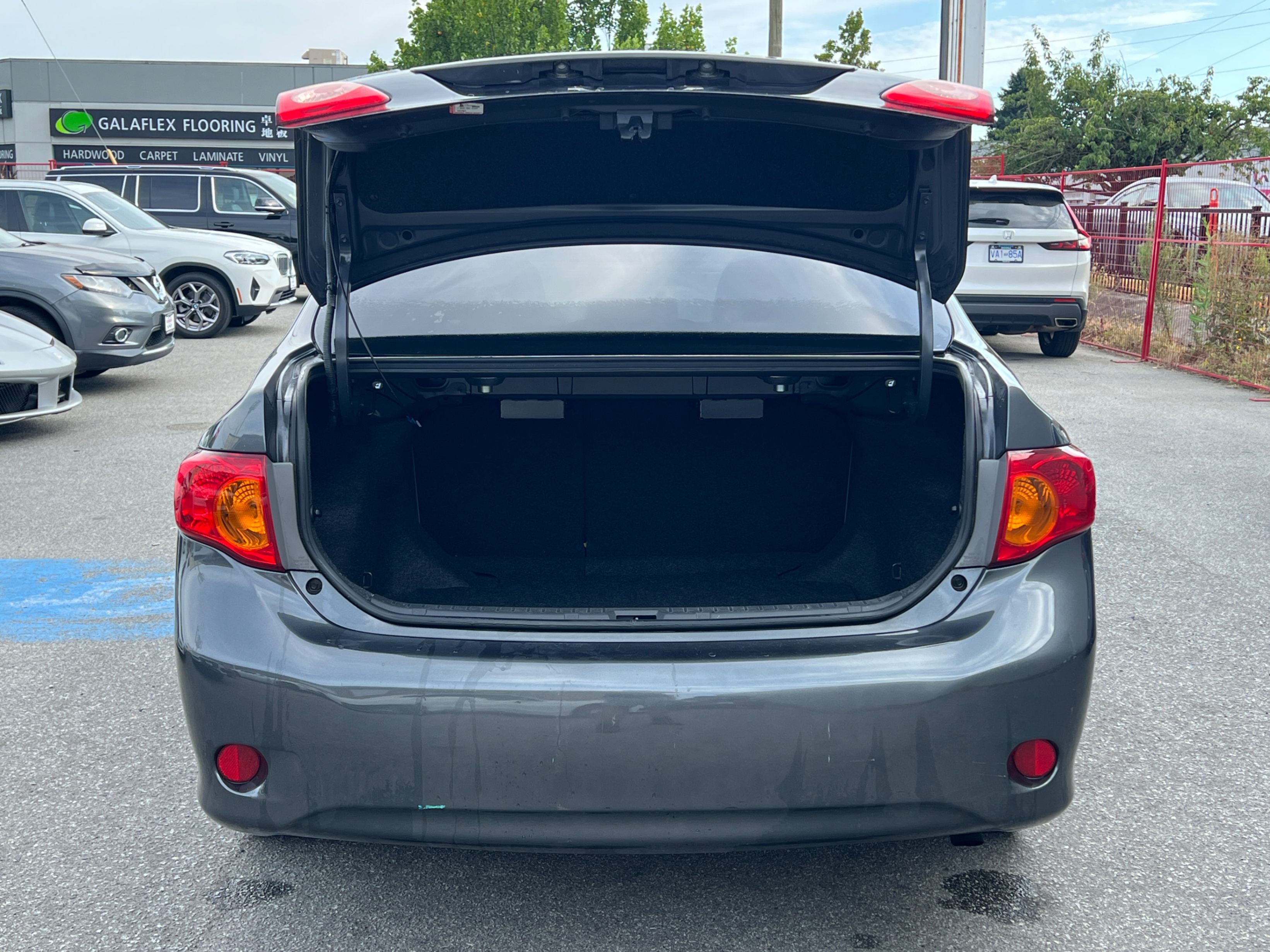 2009 Toyota Corolla 4dr Sdn. BC LOCAL VEHICLE., Vancouver, Cash