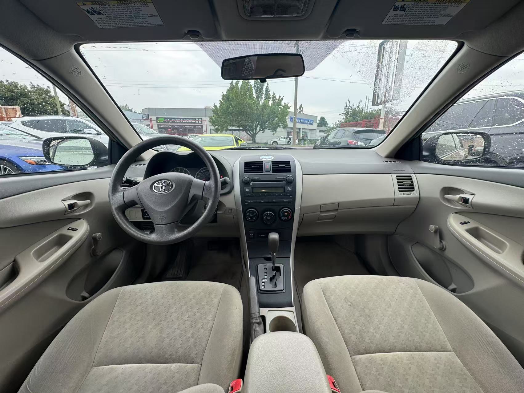 2009 Toyota Corolla 4dr Sdn. ONE OWNER. NO ACCIDENTS., 温哥华, 全款车