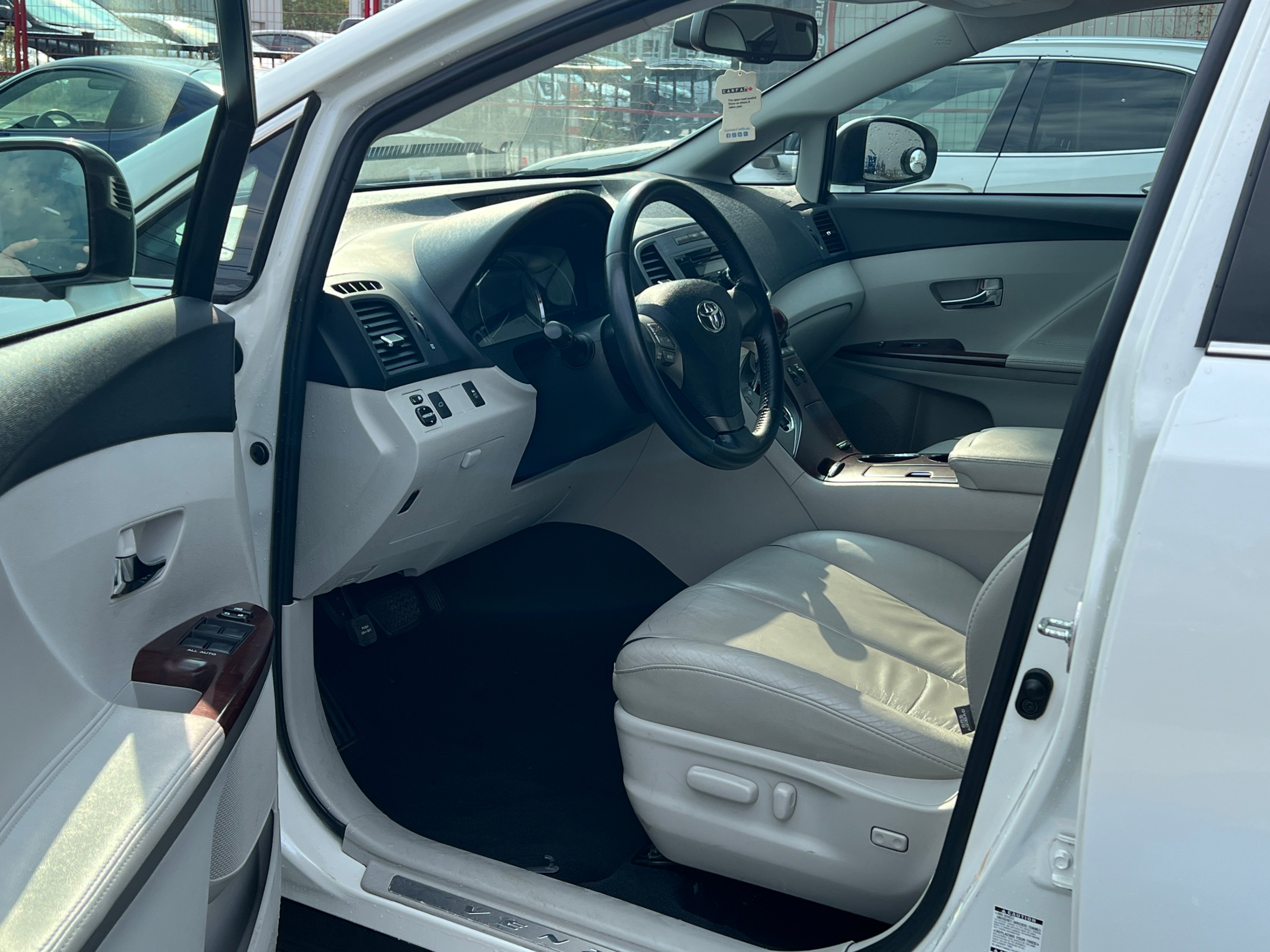 2009 Toyota Venza 4dr Wgn V6 AWD. NO ACCIDENTS. BC LOCAL VEHICLE., 温哥华, 全款车