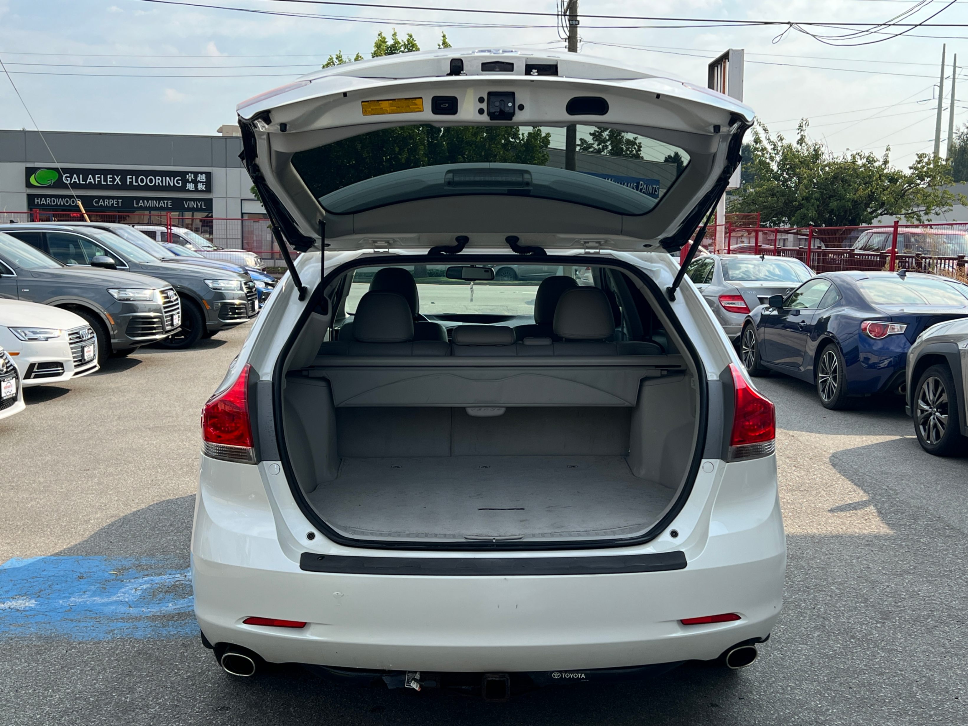 2009 Toyota Venza 4dr Wgn V6 AWD. NO ACCIDENTS. BC LOCAL VEHICLE., 温哥华, 全款车