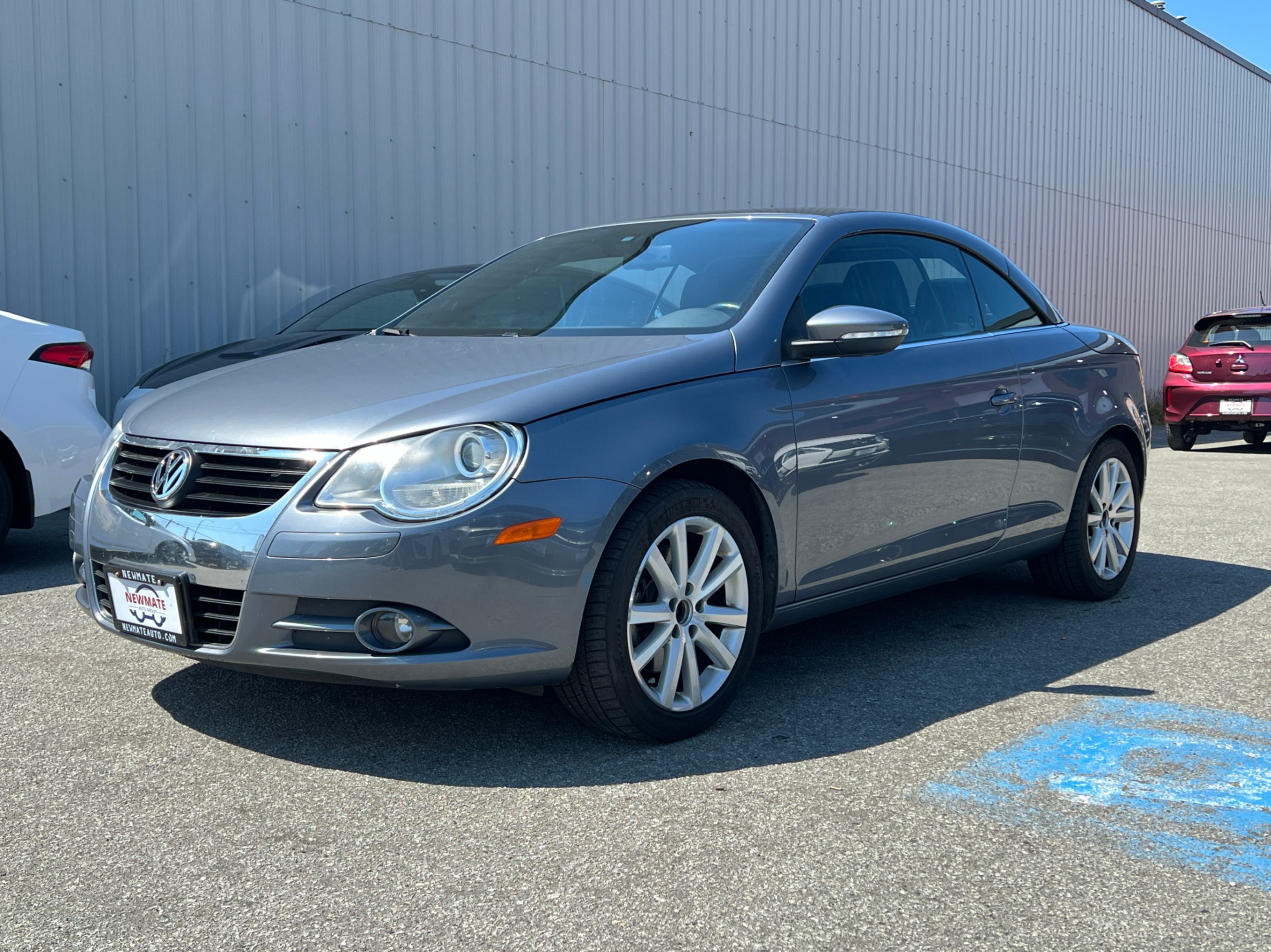 2009 Volkswagen Eos 2dr Conv DSG Comfortline. BC LOCAL VEHICLE., Vancouver, Cash