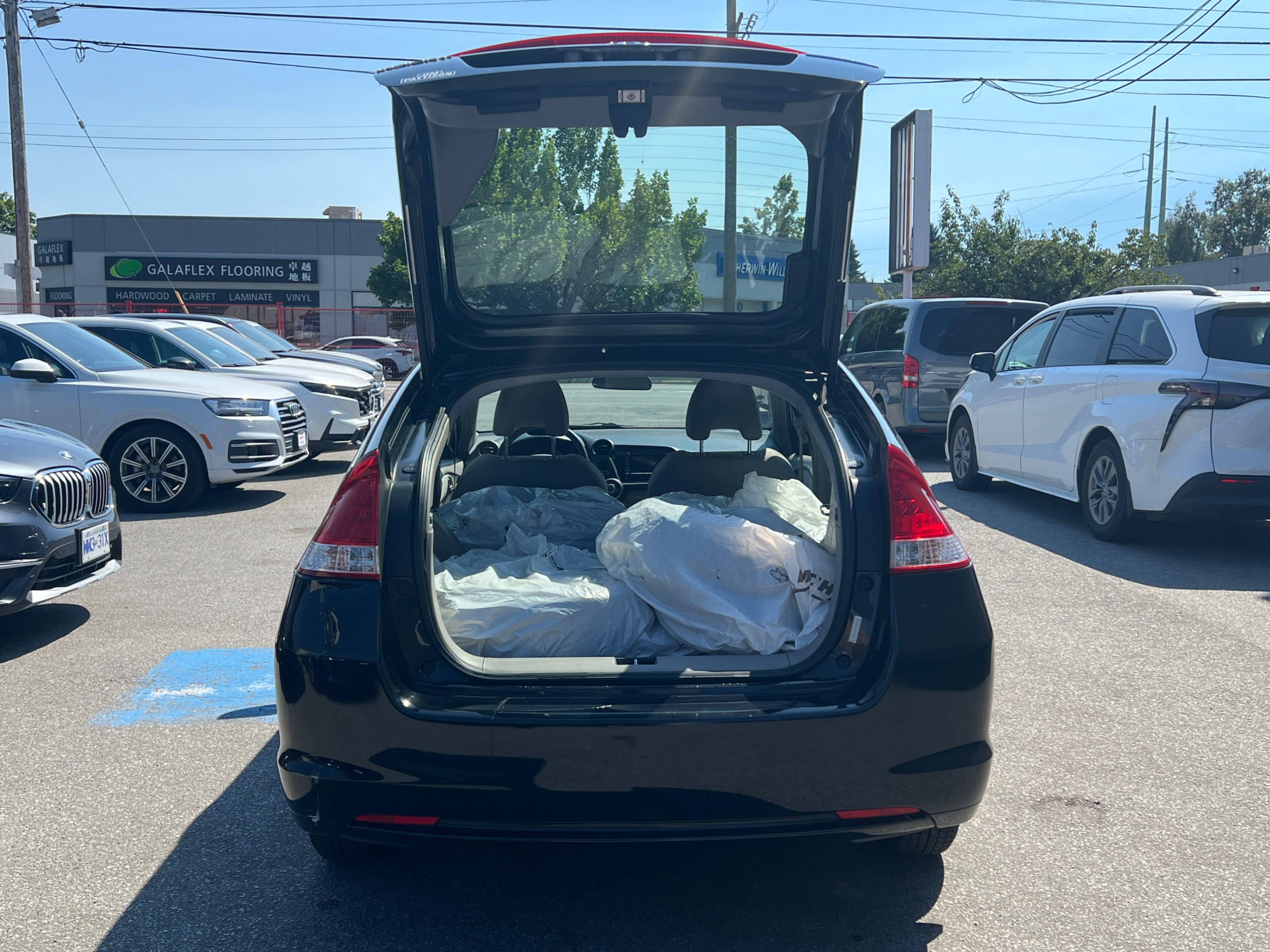 2010 Honda Insight 5dr CVT. NO ACCIDENTS. FULL SERVICE RECORD., Vancouver, Cash