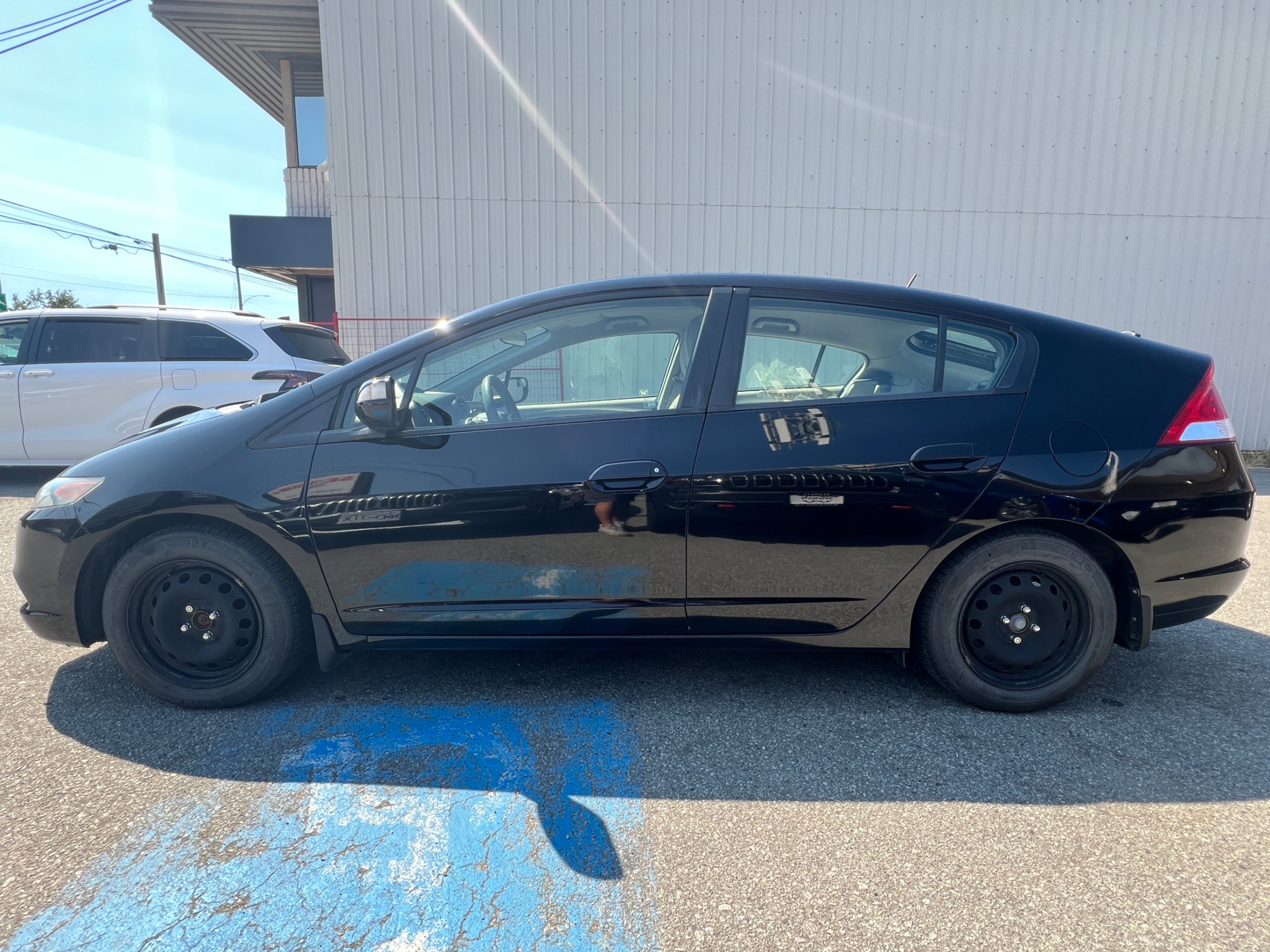 2010 Honda Insight 5dr CVT. NO ACCIDENTS. FULL SERVICE RECORD., Vancouver, Cash