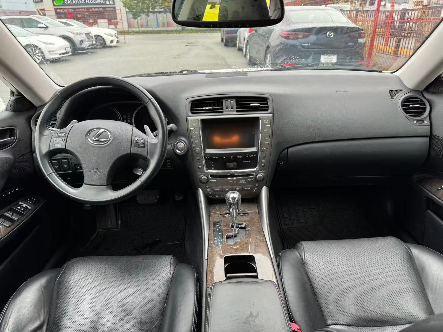 2010 Lexus IS 350 4dr Sdn, Vancouver, Cash