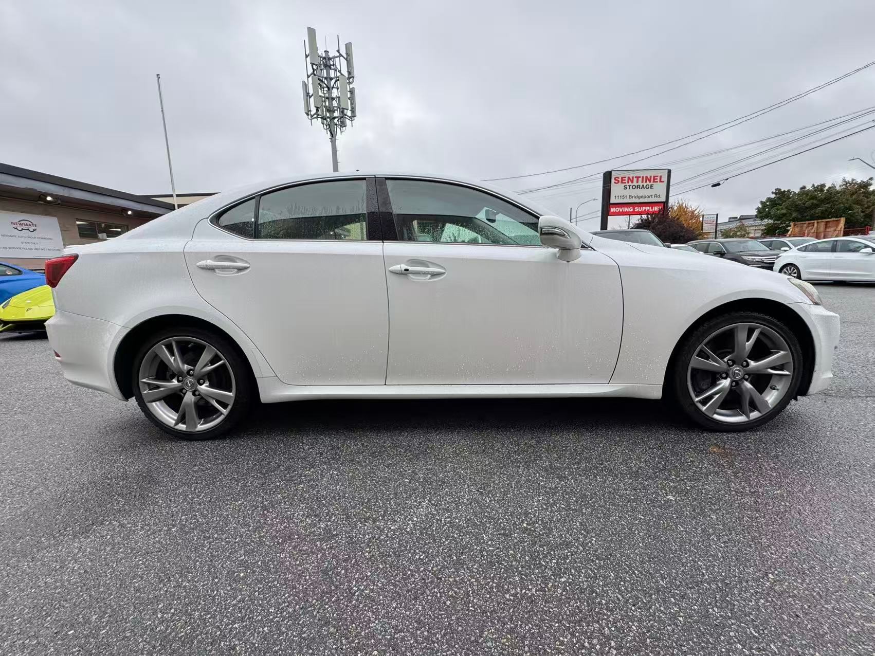 2010 Lexus IS 350 4dr Sdn, Vancouver, Cash