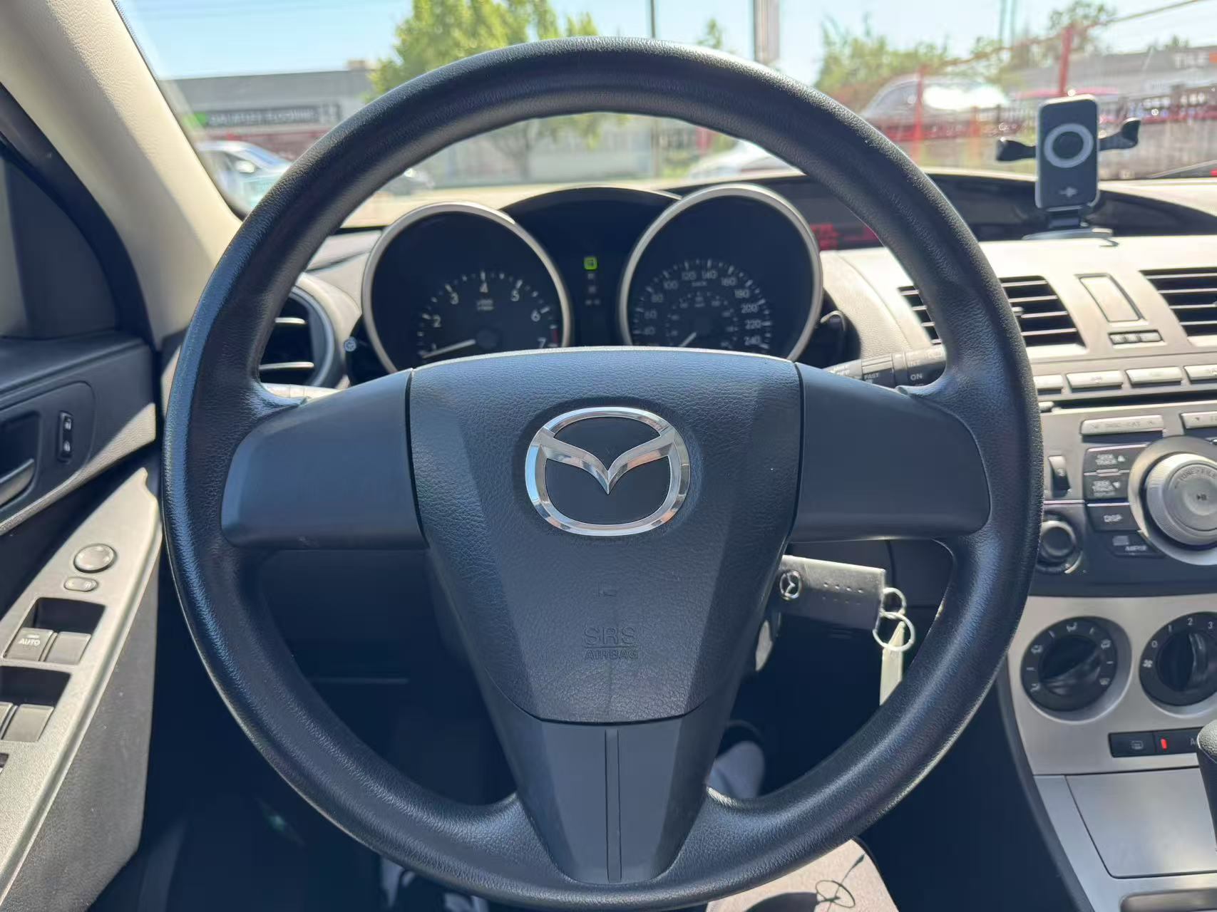 2010 Mazda Mazda3 4dr HB Sport GX. BC LOCAL VEHICLE., Vancouver, Cash