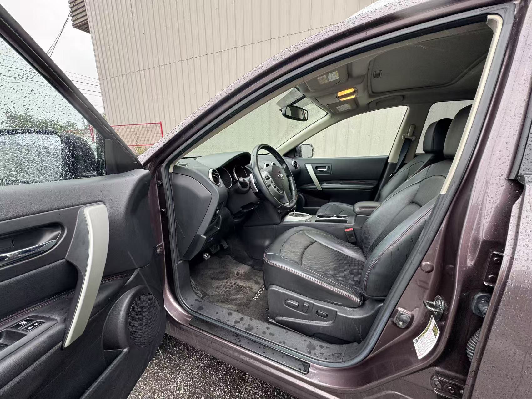 2010 Nissan Rogue AWD 4dr SL, Vancouver, Cash