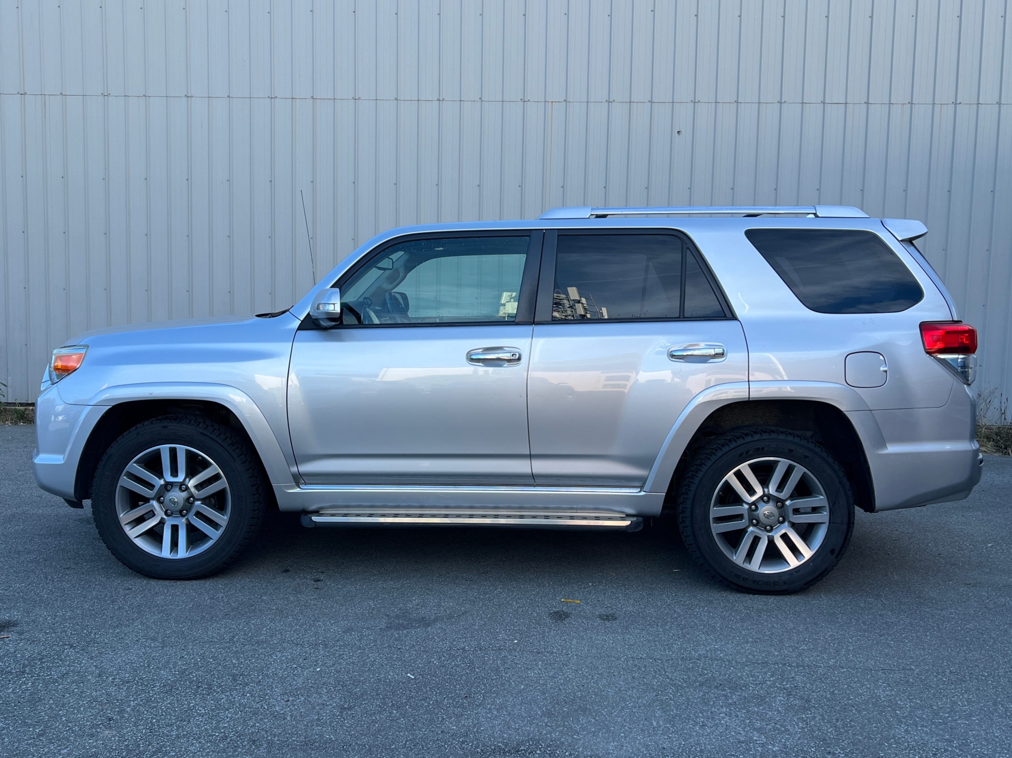 2010 Toyota 4Runner 4WD 4dr V6 SR5, Vancouver, Cash