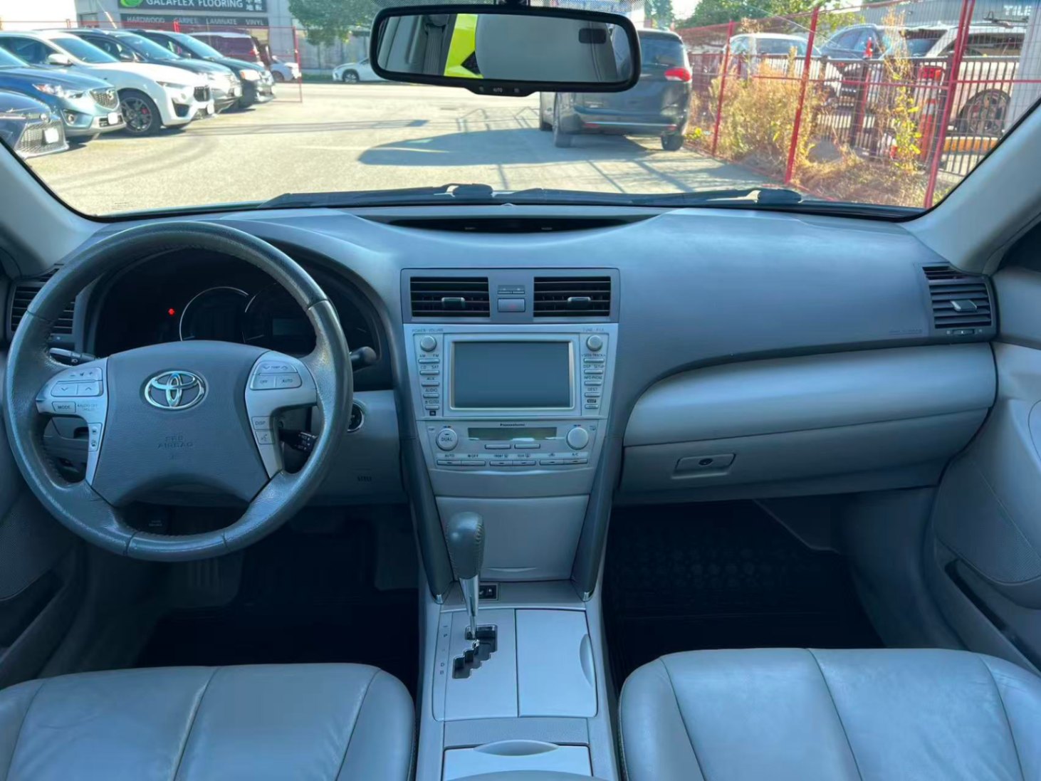 2010 Toyota Camry Hybrid 4dr Sdn, Vancouver, Cash