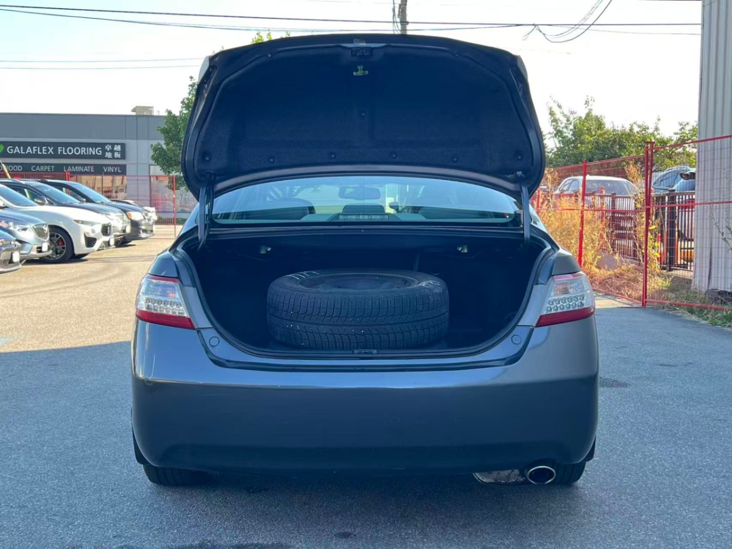 2010 Toyota Camry Hybrid 4dr Sdn, Vancouver, Cash