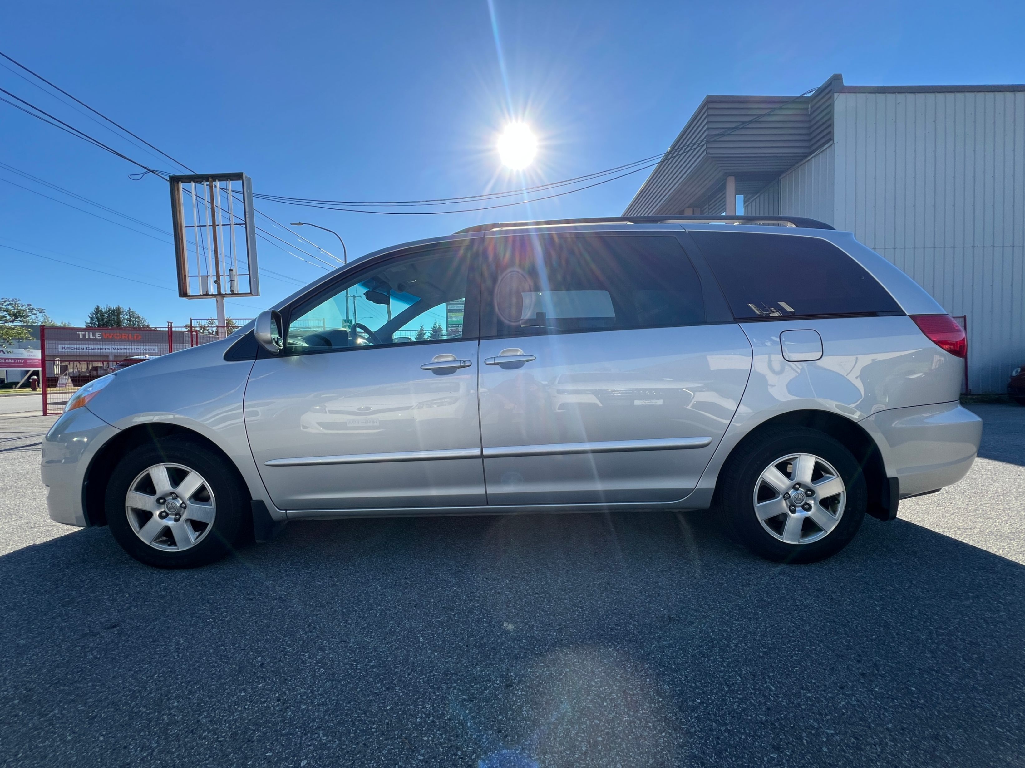 2010 Toyota Sienna 5dr CE 7-Pass FWD, Vancouver, Cash