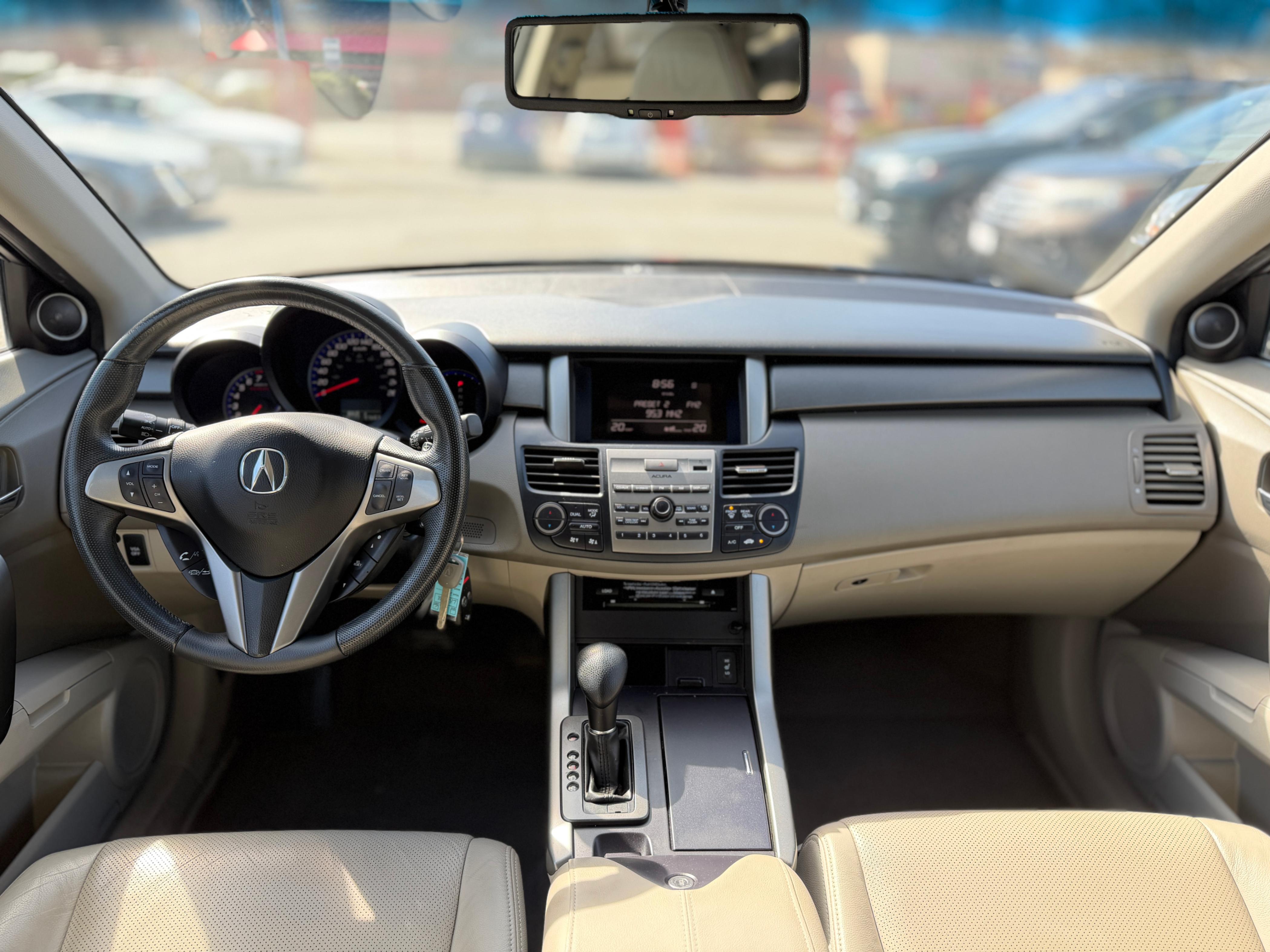 2011 Acura RDX LOCAL BC VEHICLE. ONE OWNER. SERVICE DONE. LOW ON MILEAGE., 温哥华, 全款车