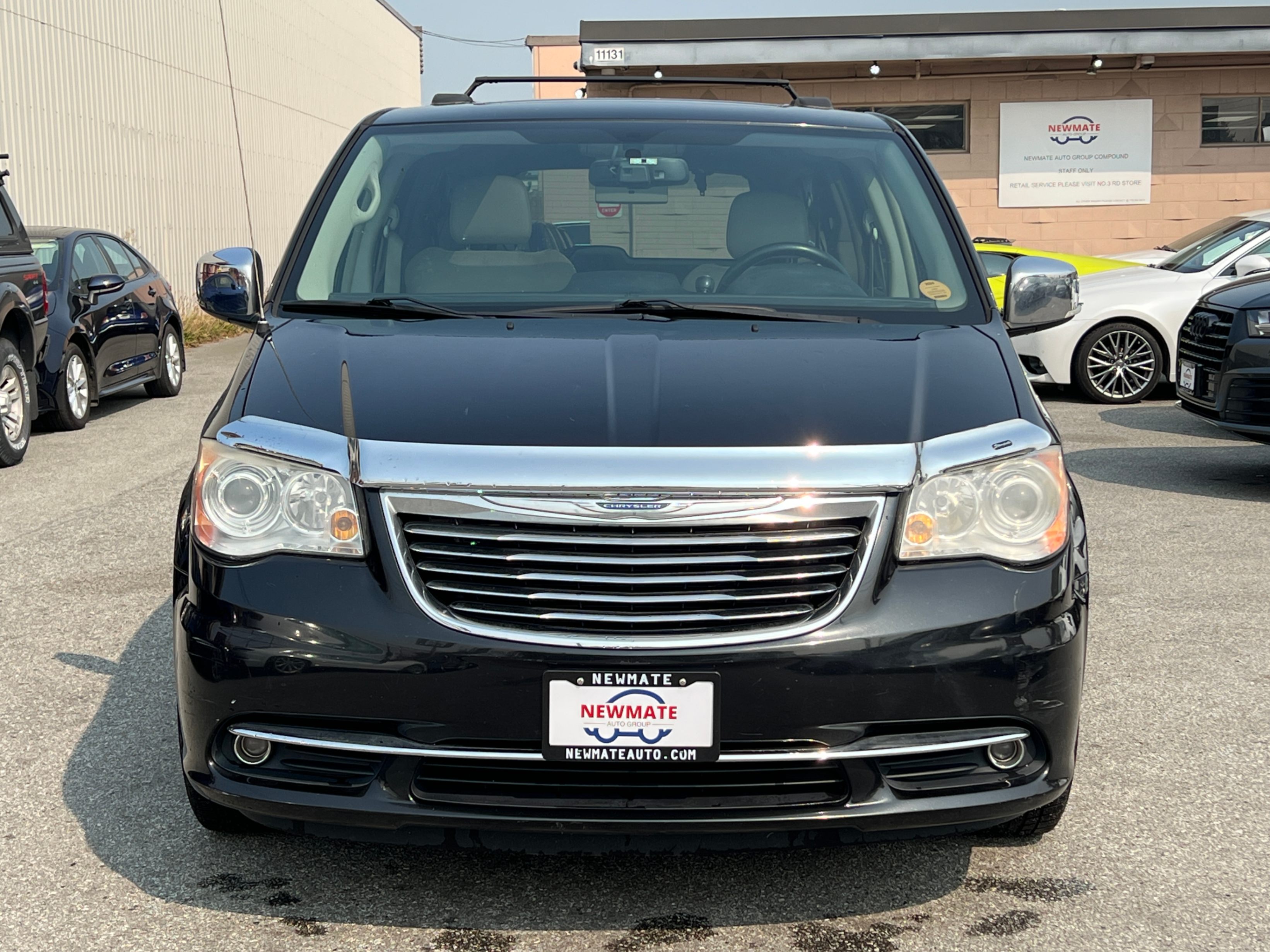 2011 Chrysler Town & Country 4dr Wgn Limited. BC LOCAL VEHICLE. SELLING AS-IS*, Vancouver, Cash