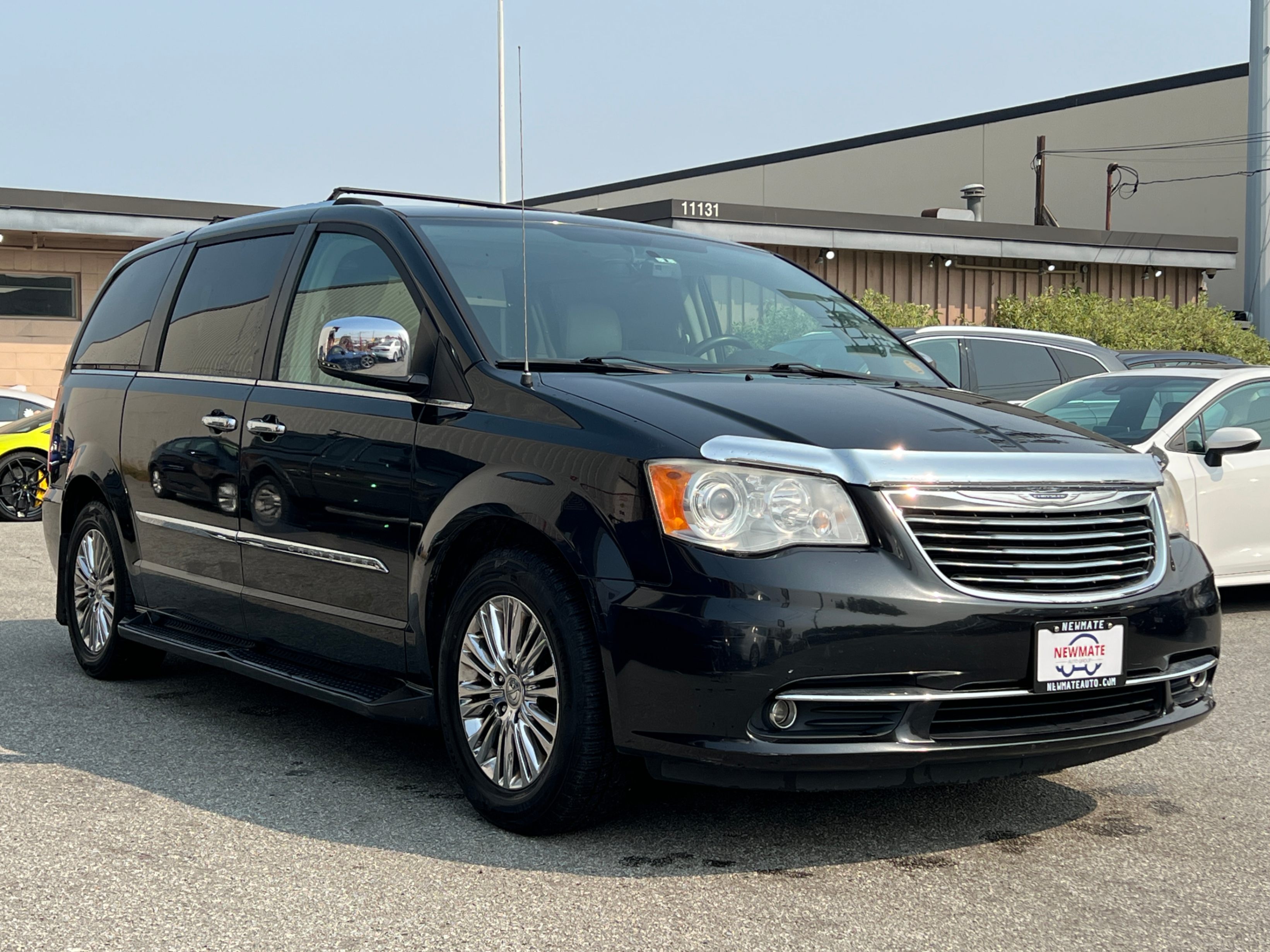 2011 Chrysler Town & Country 4dr Wgn Limited. BC LOCAL VEHICLE. SELLING AS-IS*, Vancouver, Cash