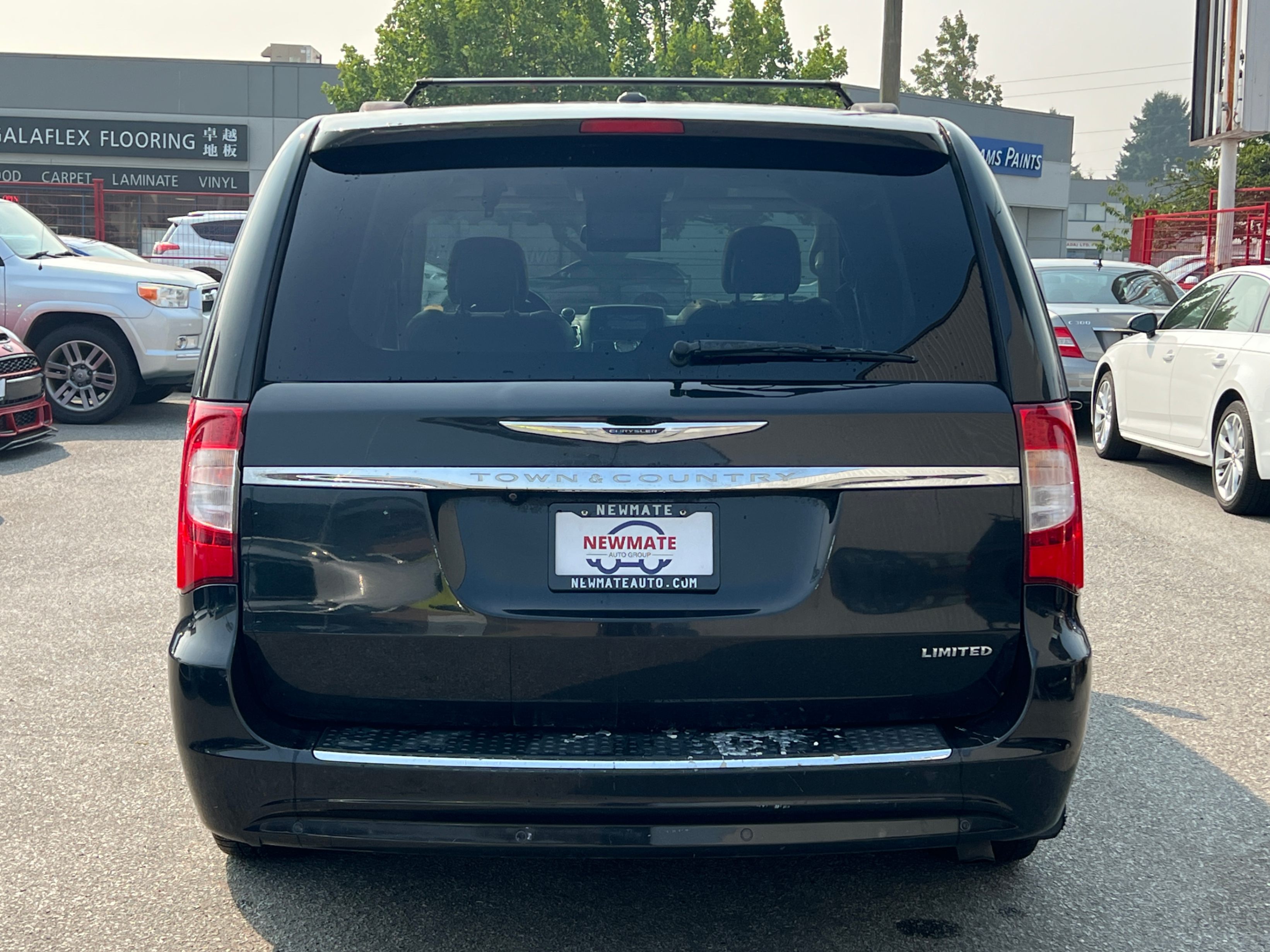 2011 Chrysler Town & Country 4dr Wgn Limited. BC LOCAL VEHICLE. SELLING AS-IS*, Vancouver, Cash