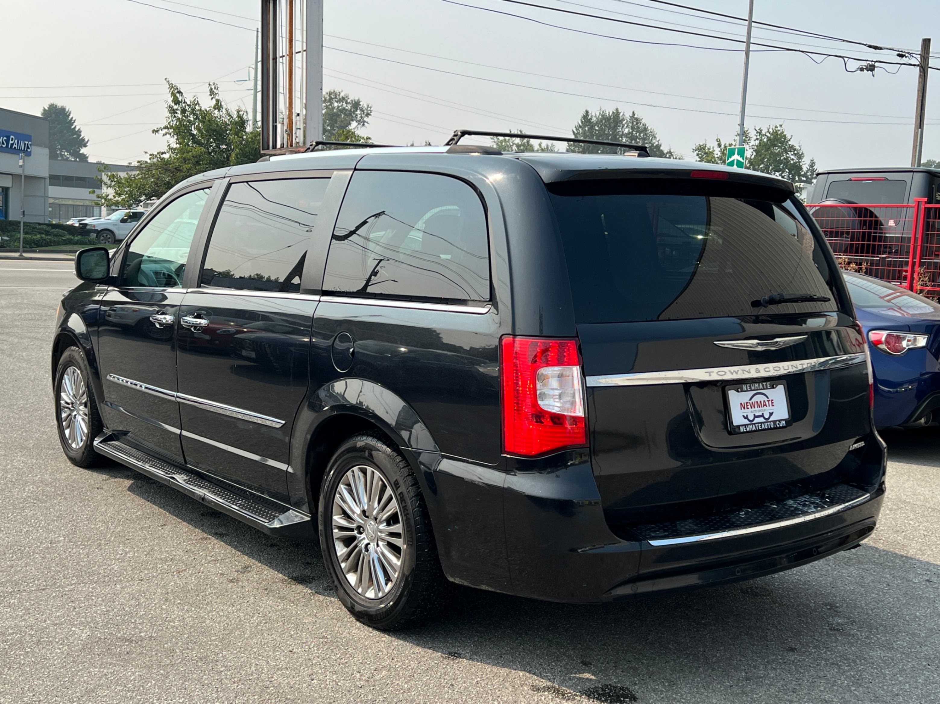 2011 Chrysler Town & Country 4dr Wgn Limited. BC LOCAL VEHICLE. SELLING AS-IS*, Vancouver, Cash