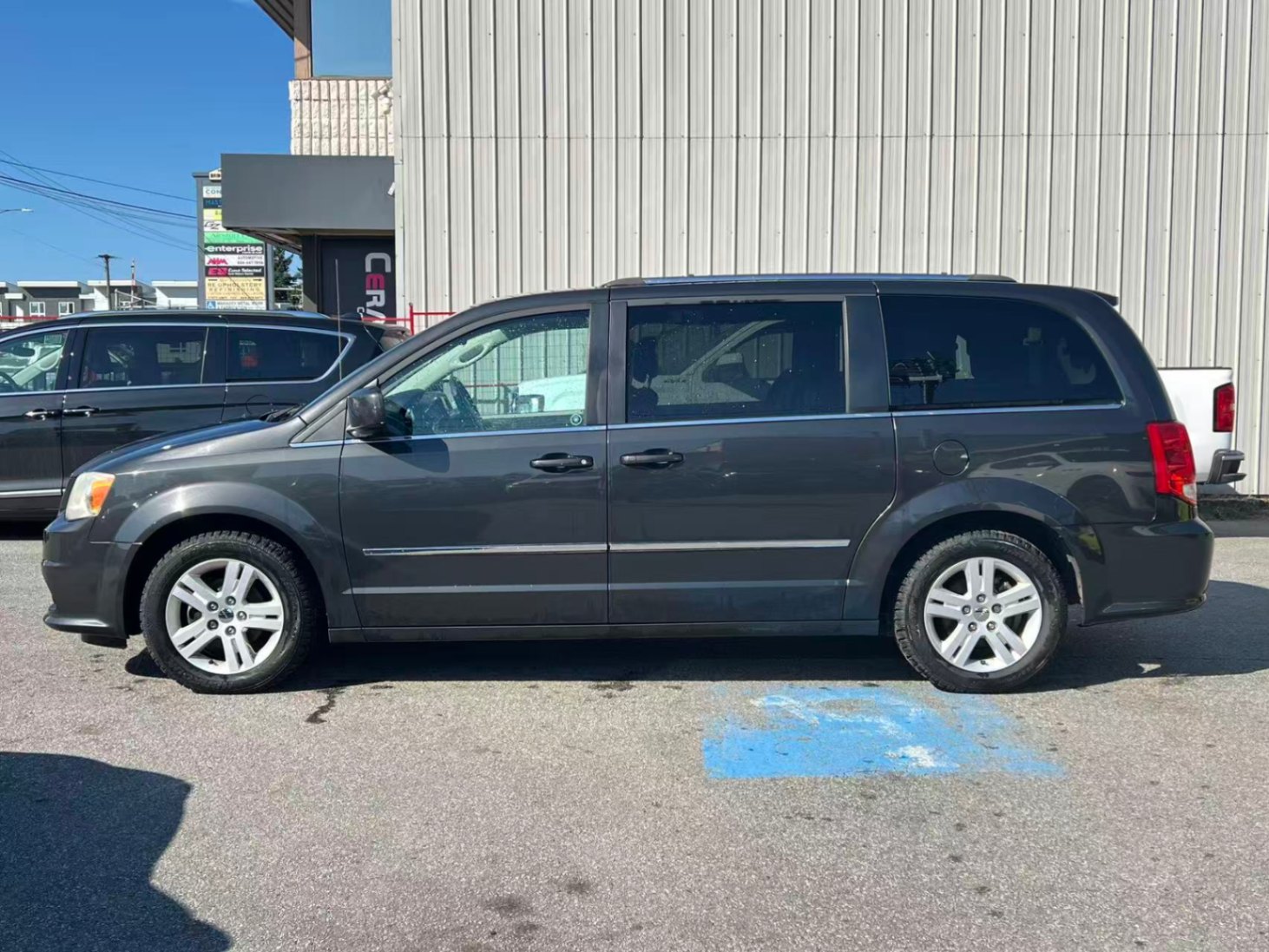 2011 Dodge Grand Caravan 4dr Wgn Crew Plus, Vancouver, Cash
