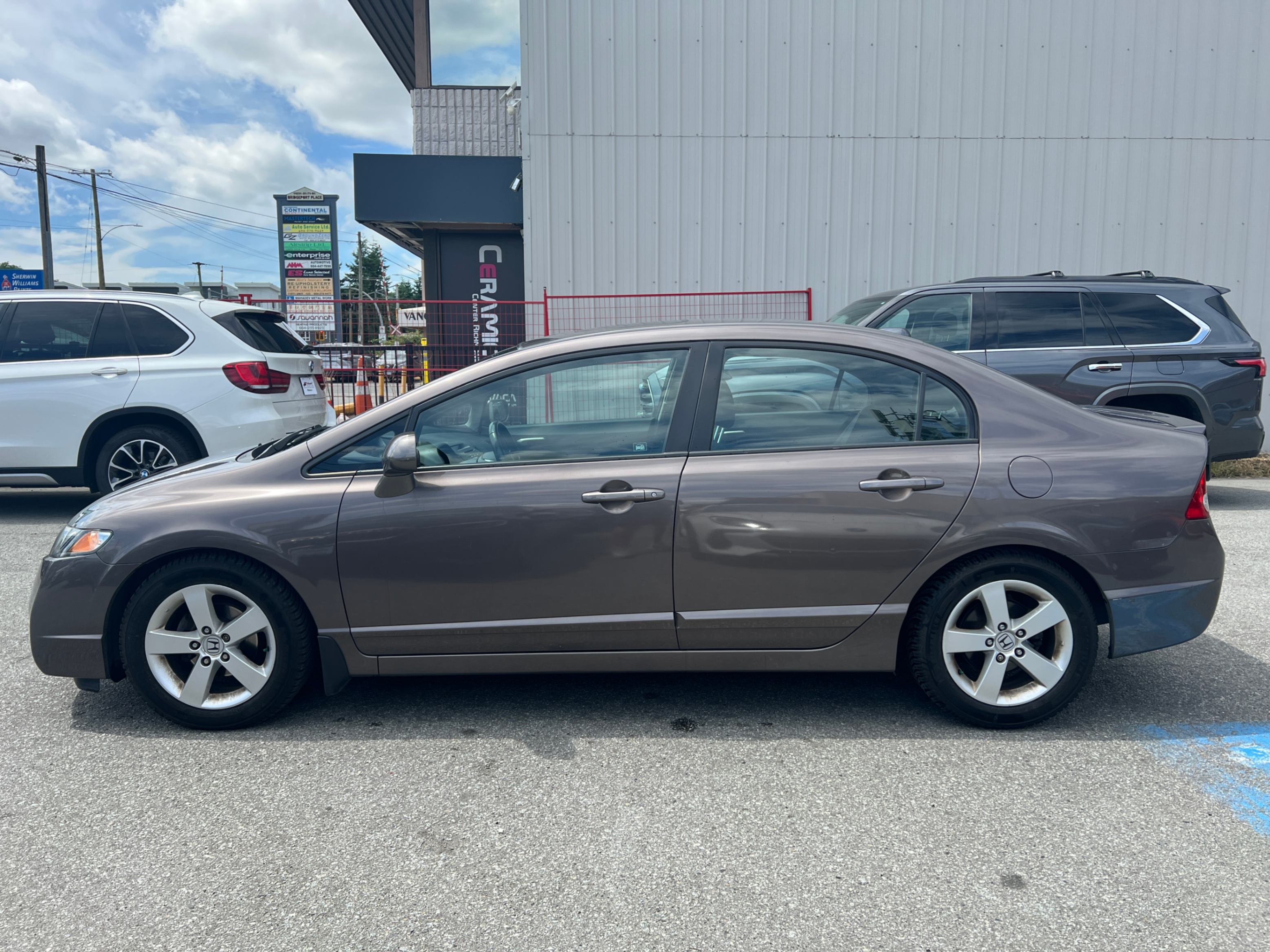 2011 Honda Civic 4dr Auto SE LOCAL BC VEHICLE, Vancouver, Cash