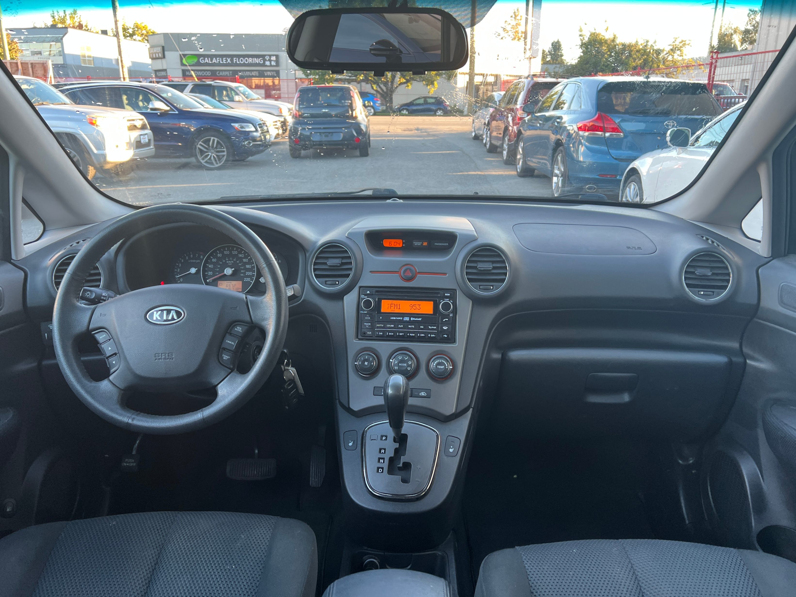 2011 Kia Rondo 4dr Wgn V6 EX. NO ACCIDENTS. BC LOCAL VEHICLE., 温哥华, 全款车