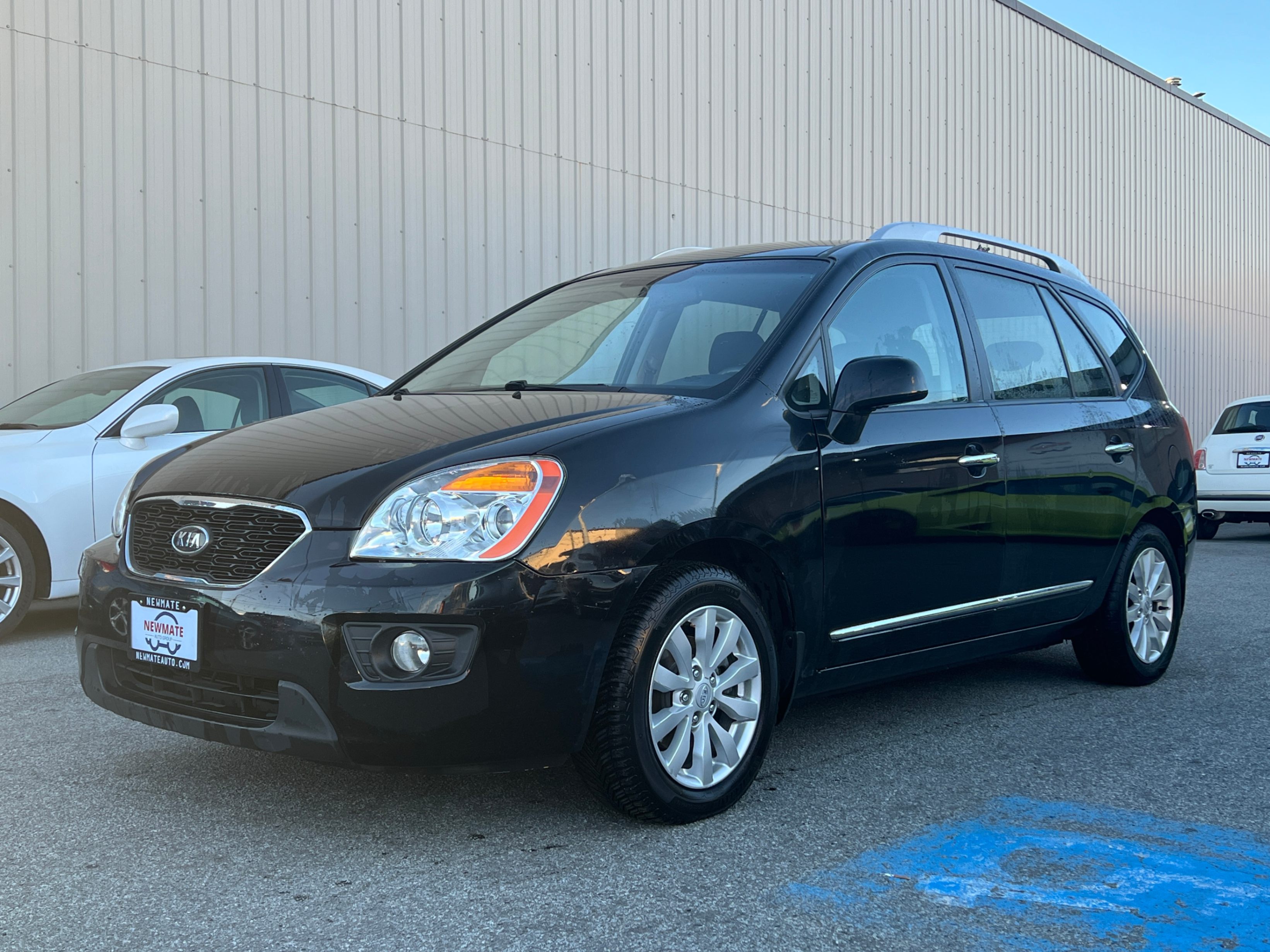 2011 Kia Rondo 4dr Wgn V6 EX. NO ACCIDENTS. BC LOCAL VEHICLE., 温哥华, 全款车