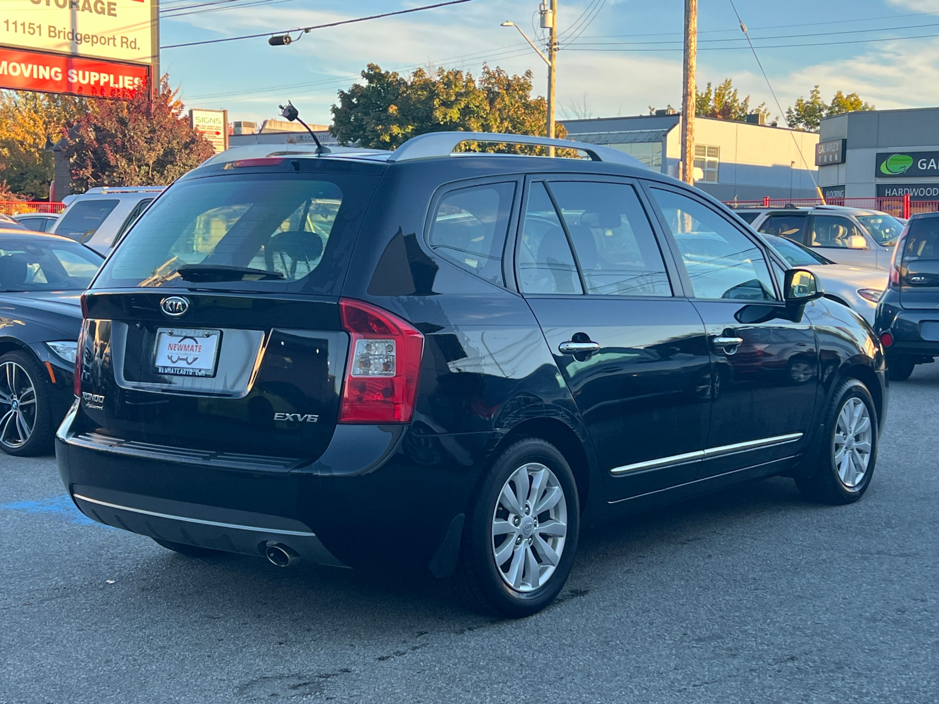 2011 Kia Rondo 4dr Wgn V6 EX. NO ACCIDENTS. BC LOCAL VEHICLE., 温哥华, 全款车