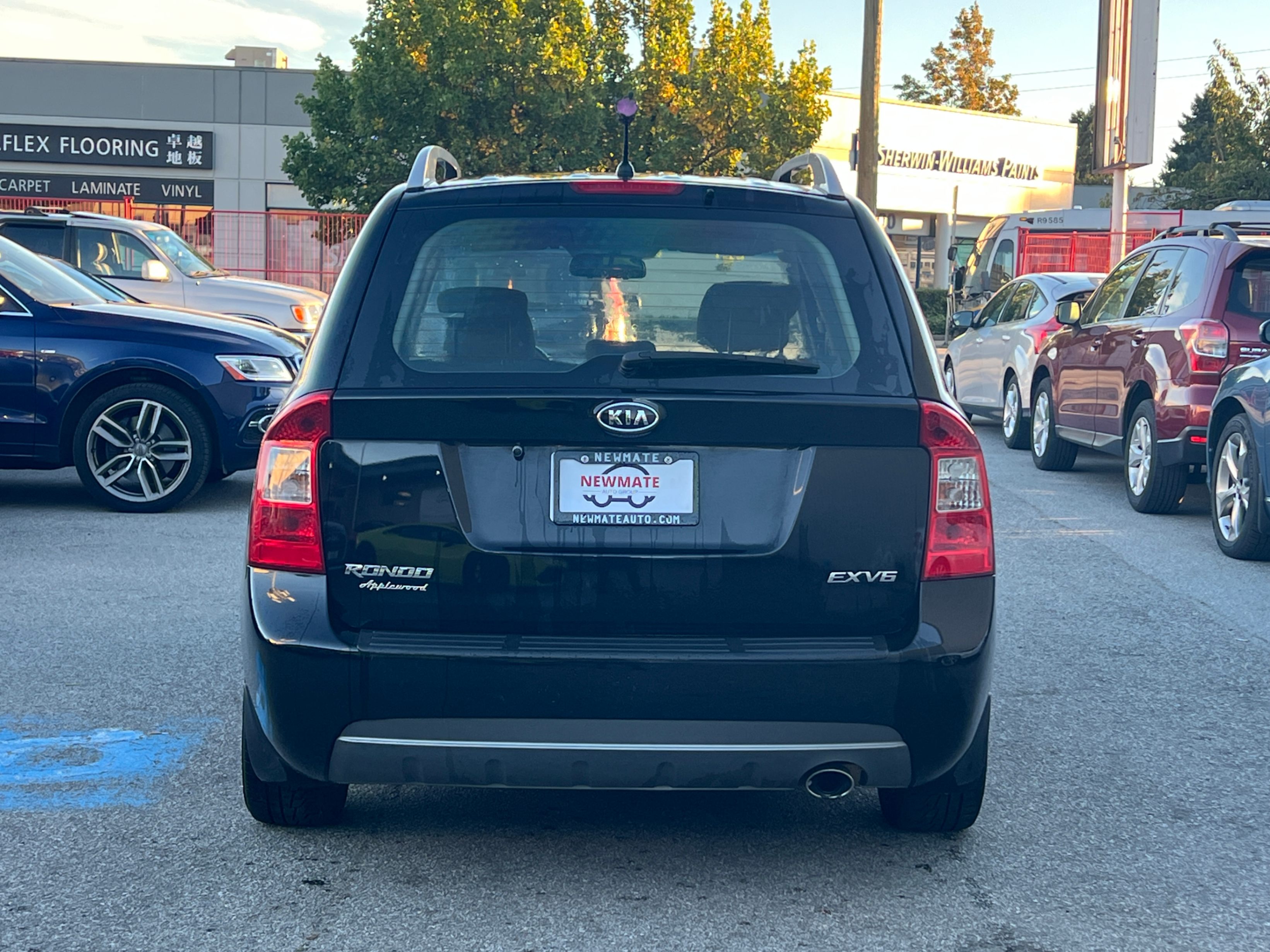 2011 Kia Rondo 4dr Wgn V6 EX. NO ACCIDENTS. BC LOCAL VEHICLE., 温哥华, 全款车