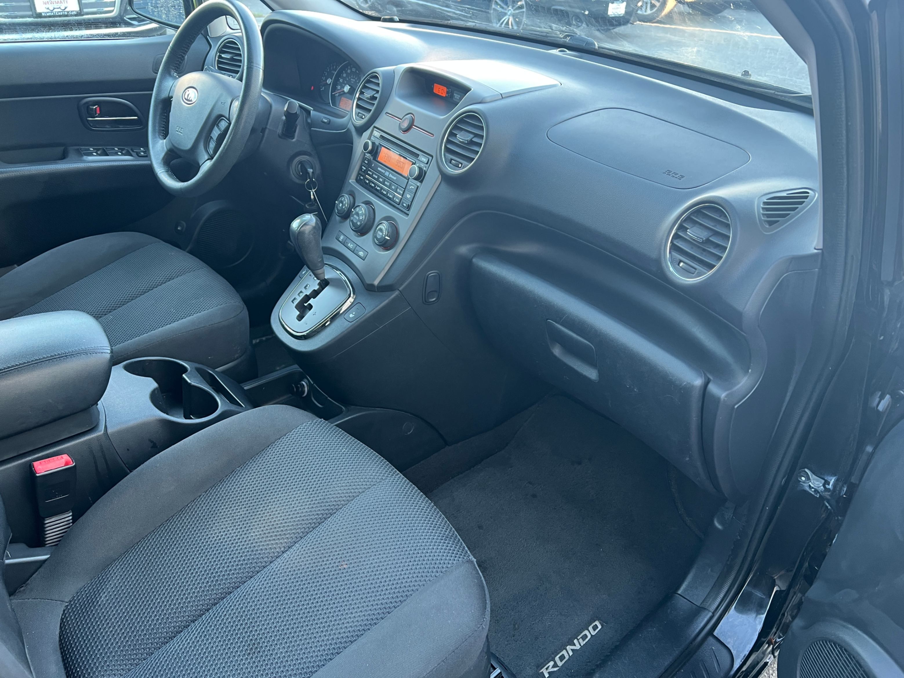 2011 Kia Rondo 4dr Wgn V6 EX. NO ACCIDENTS. BC LOCAL VEHICLE., 温哥华, 全款车