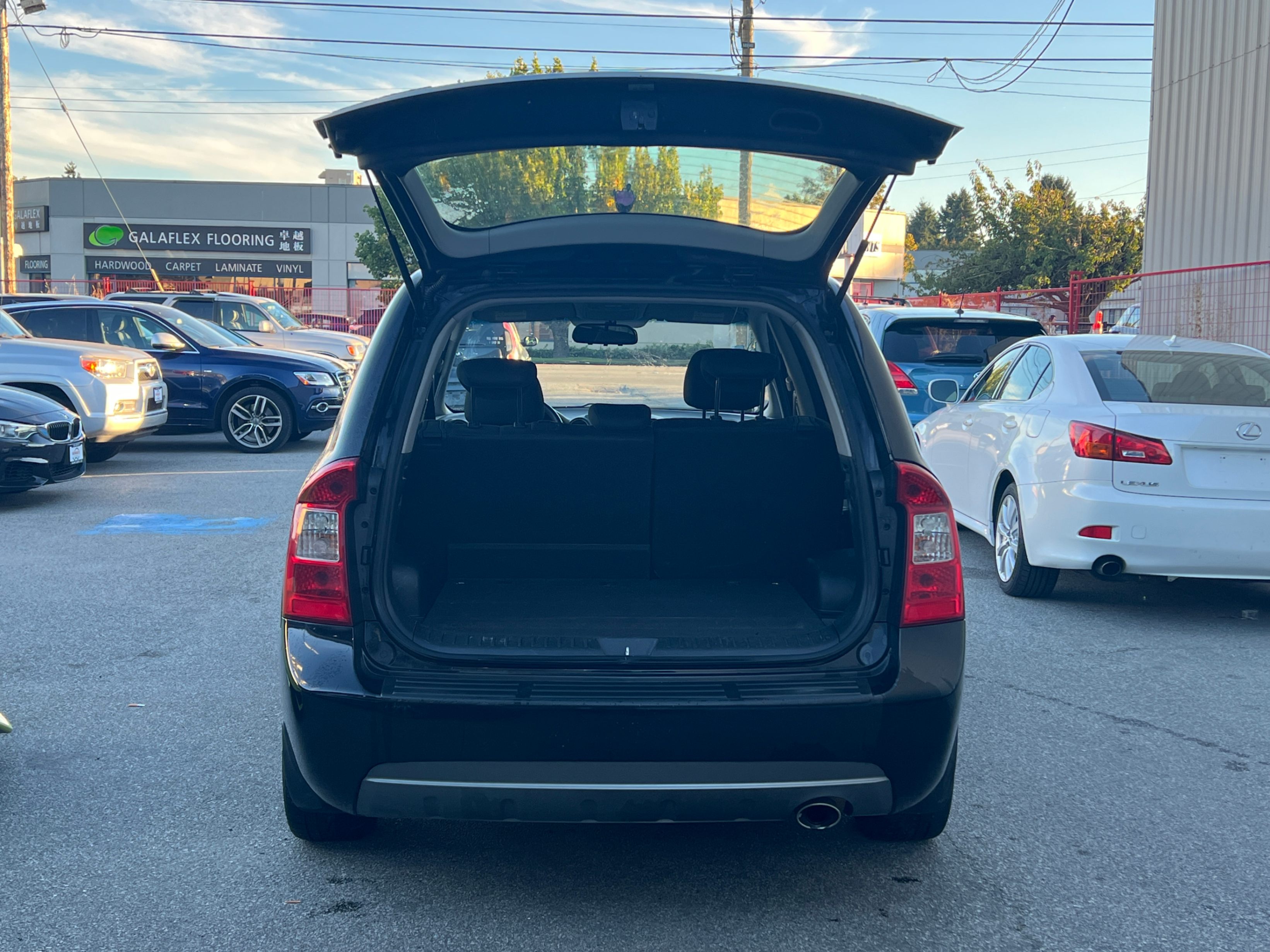 2011 Kia Rondo 4dr Wgn V6 EX. NO ACCIDENTS. BC LOCAL VEHICLE., 温哥华, 全款车