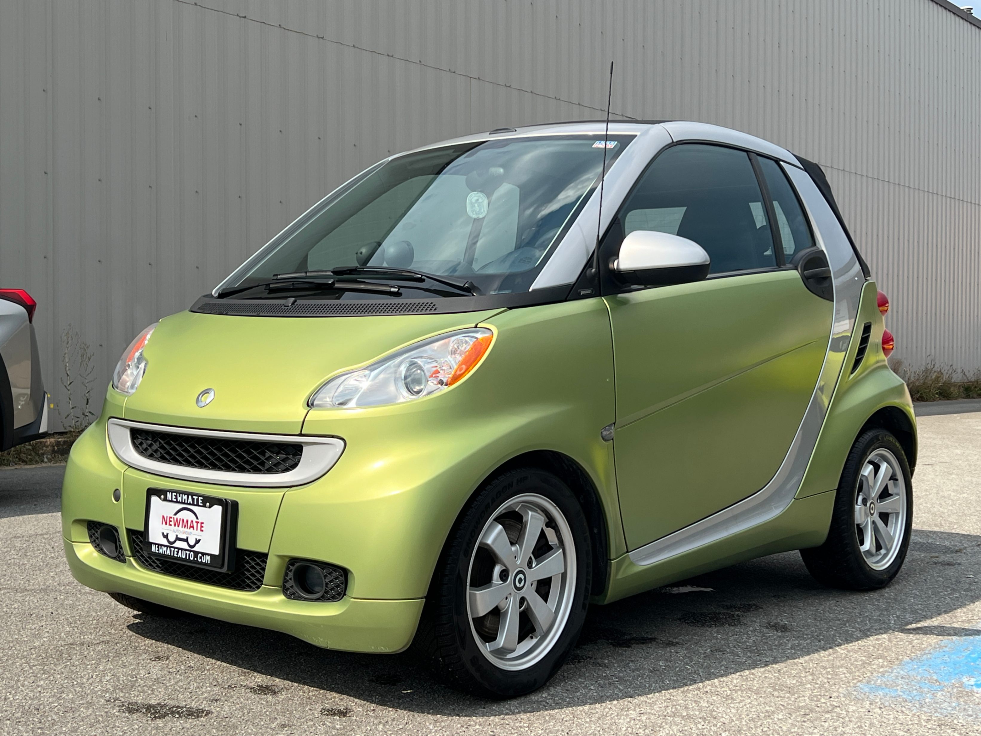 2011 Smart Fortwo 2dr Cabriolet. NO ACCIDENTS. BC LOCAL VEHICLE., Vancouver, Cash