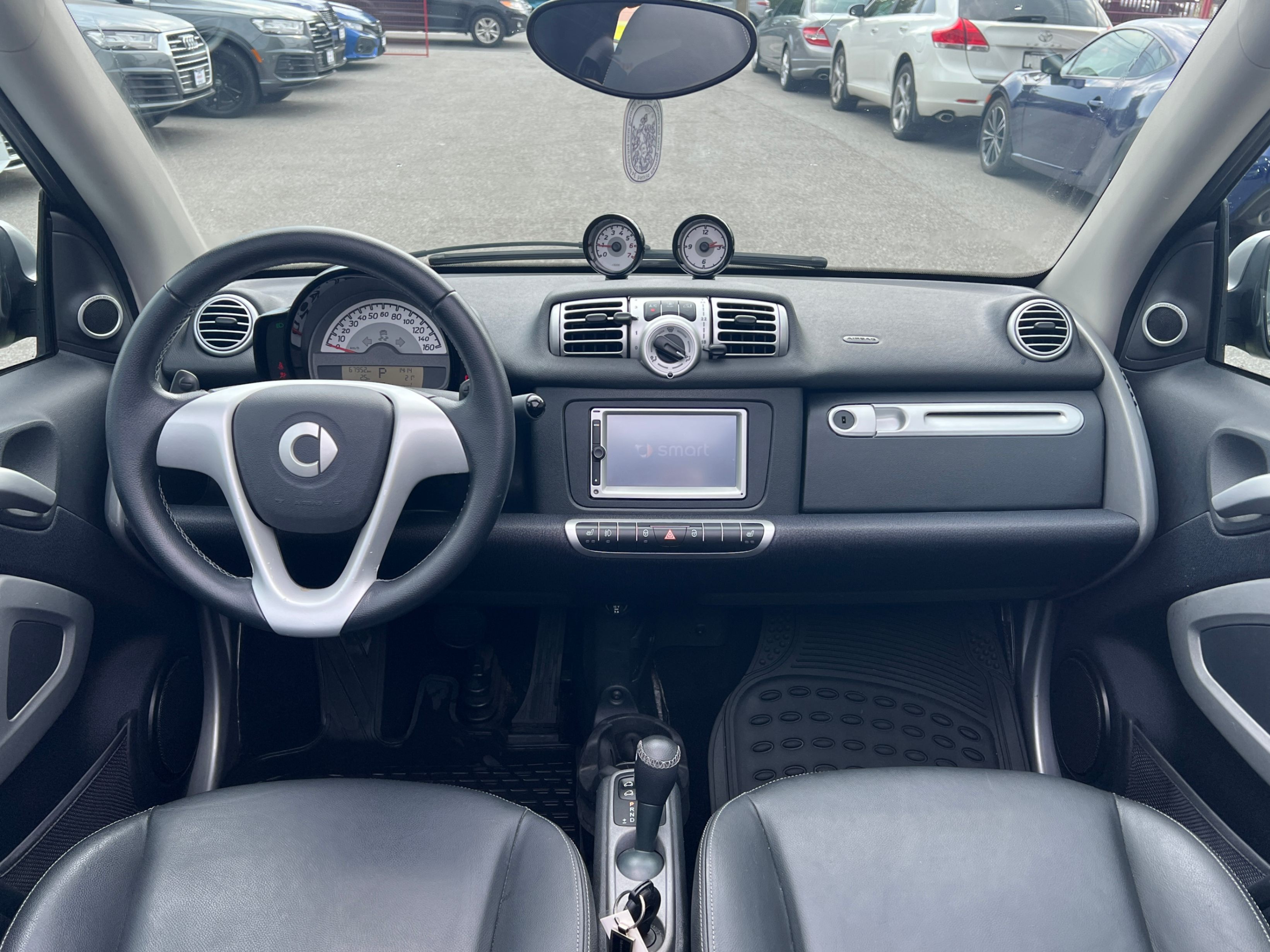 2011 Smart Fortwo 2dr Cabriolet. NO ACCIDENTS. BC LOCAL VEHICLE., Vancouver, Cash