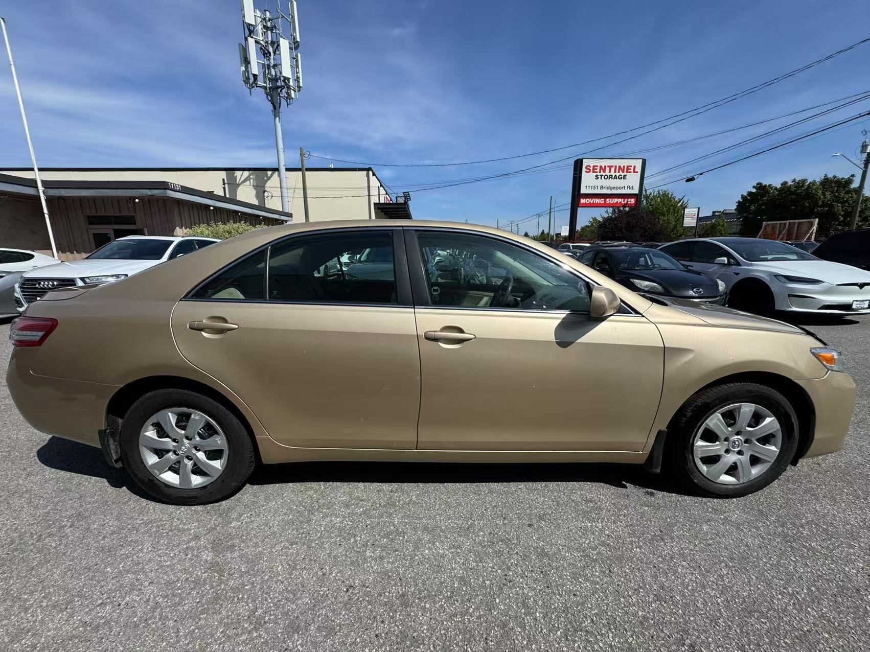 2011 Toyota Camry 4dr Sdn I4 Auto LE, Vancouver, Cash