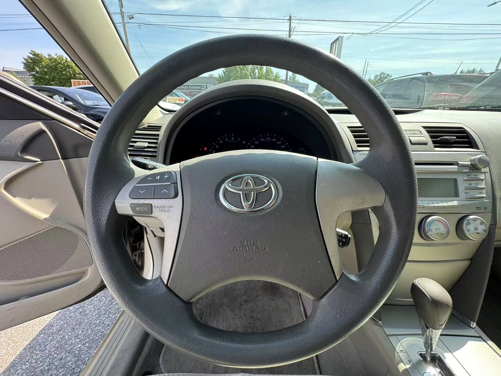 2011 Toyota Camry 4dr Sdn I4 Auto LE, Vancouver, Cash