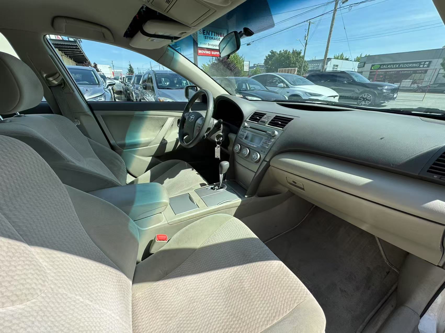 2011 Toyota Camry 4dr Sdn I4 Auto LE, Vancouver, Cash
