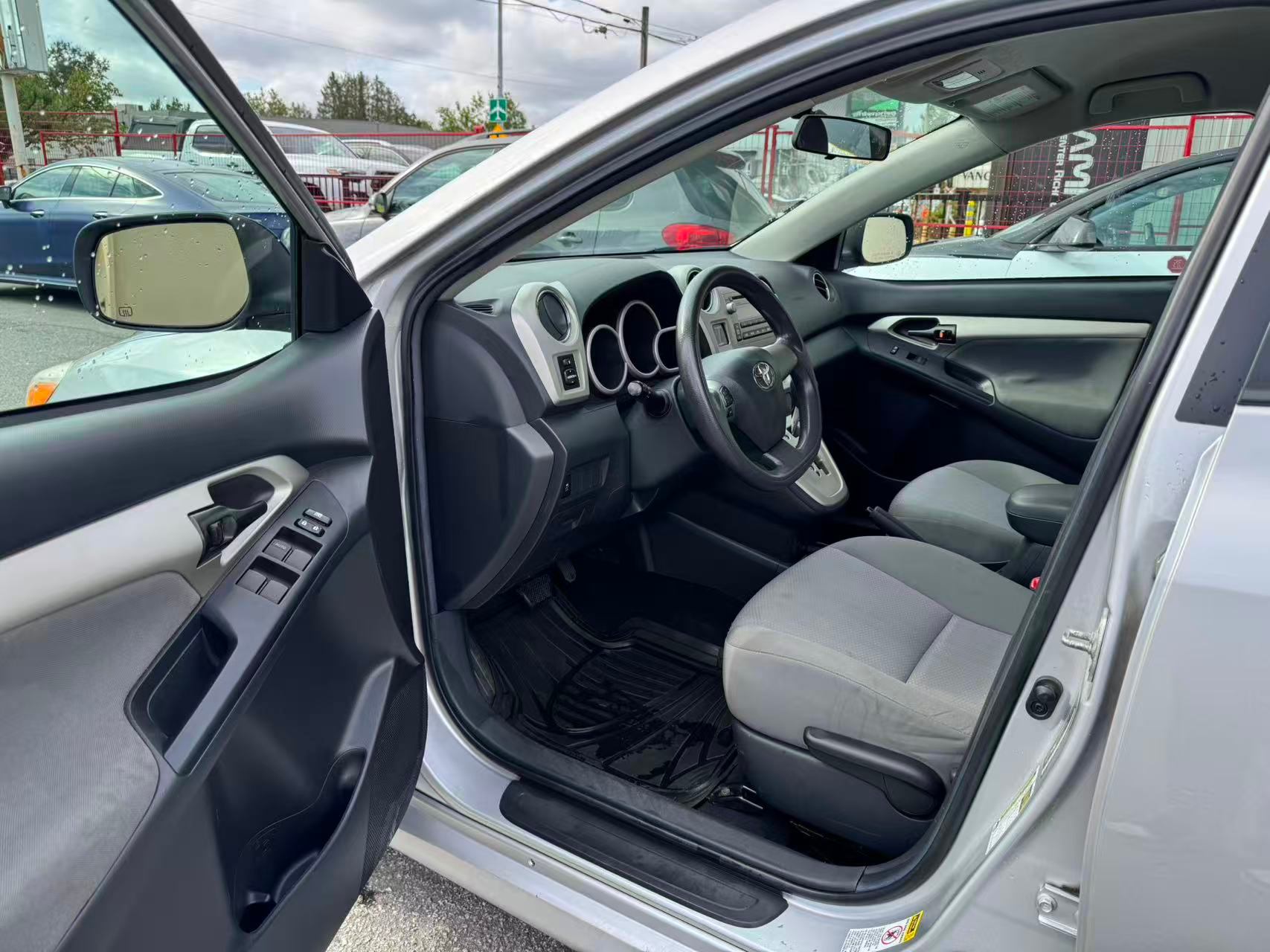 2011 Toyota Matrix 4dr Wgn FWD. NO ACCIDENTS. BC LOCAL VEHICLE., 温哥华, 全款车
