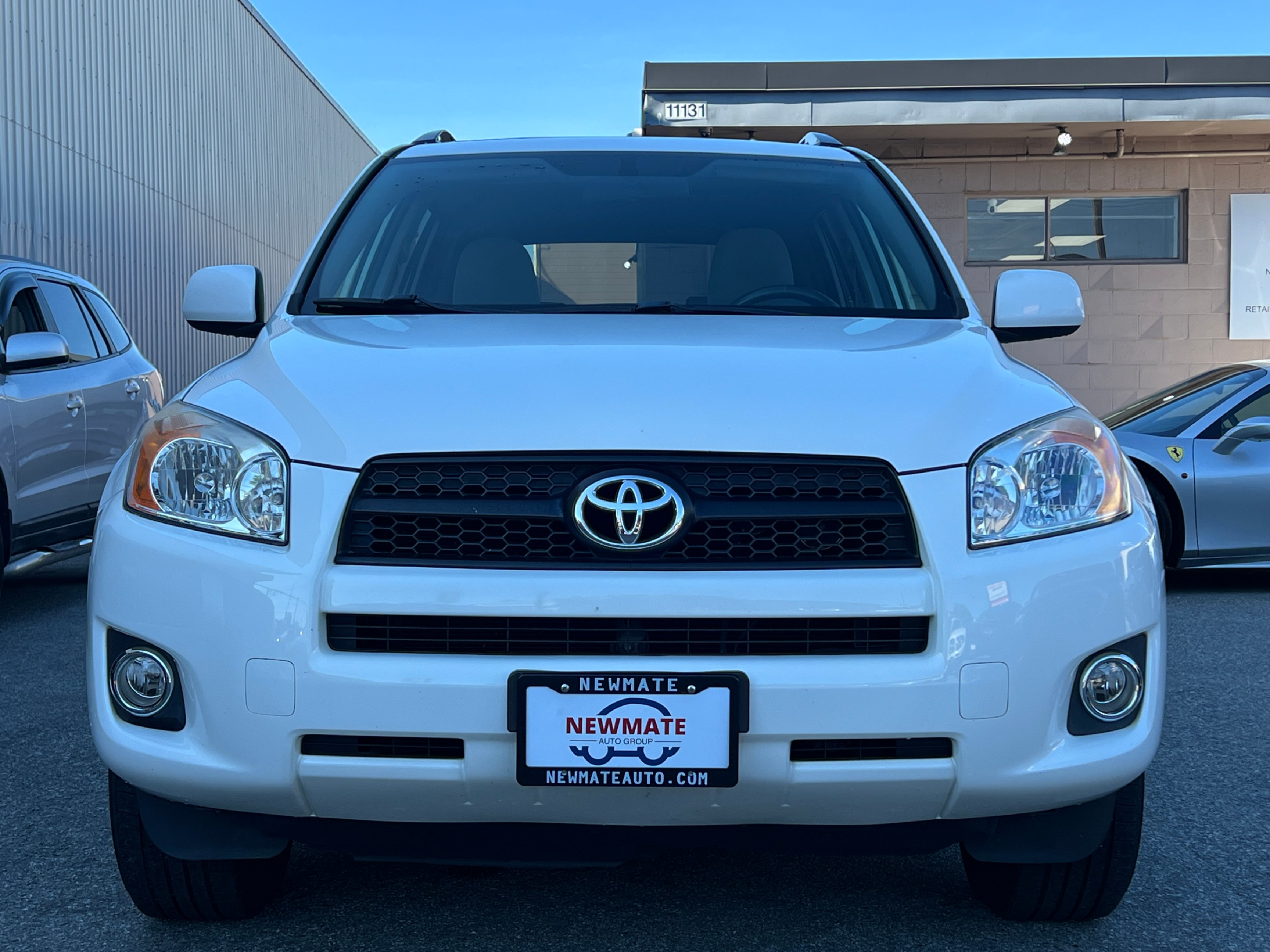 2011 Toyota RAV4 4WD 4dr I4. NO ACCIDENTS., Vancouver, Cash