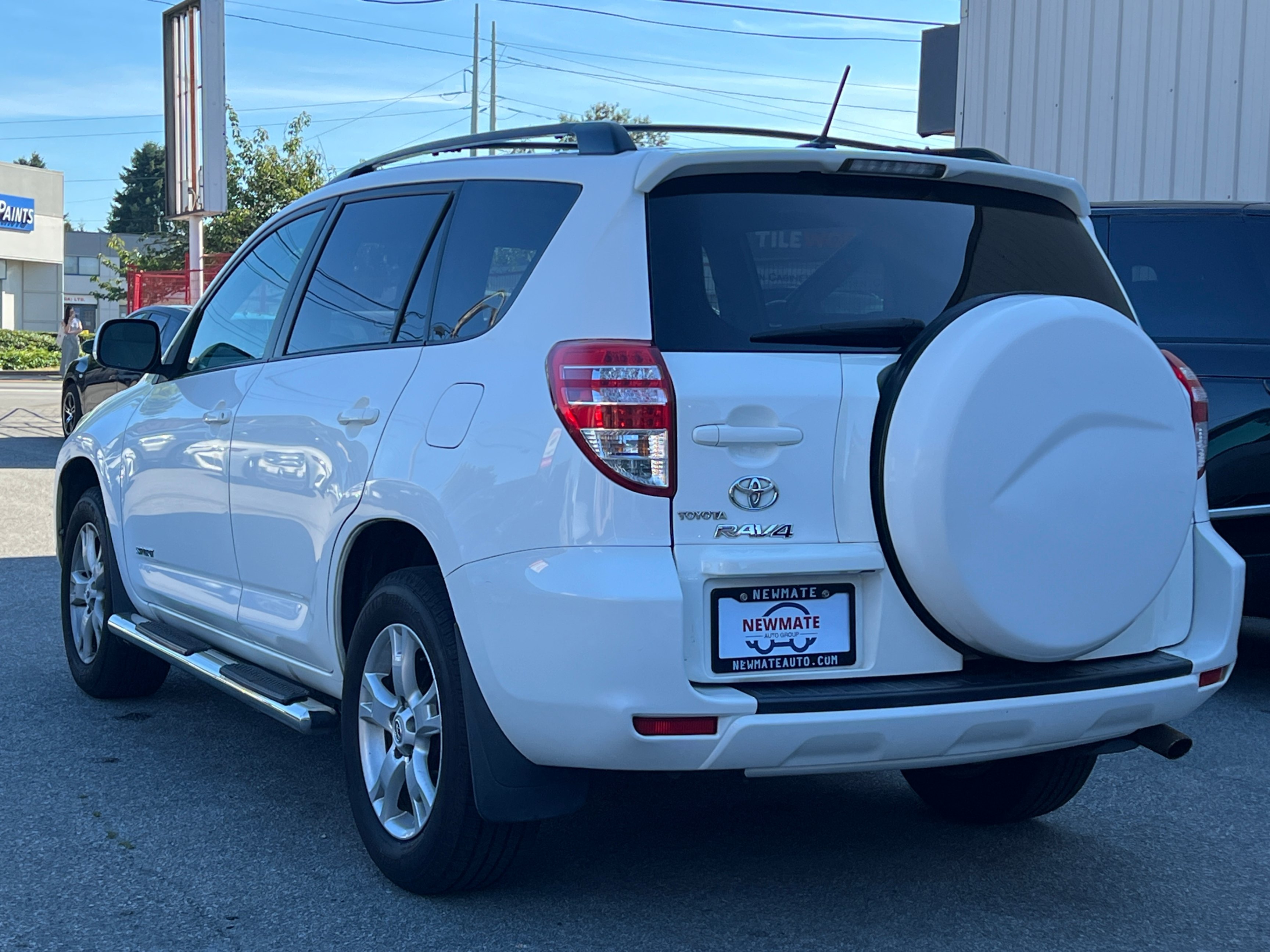 2011 Toyota RAV4 4WD 4dr I4. NO ACCIDENTS., Vancouver, Cash
