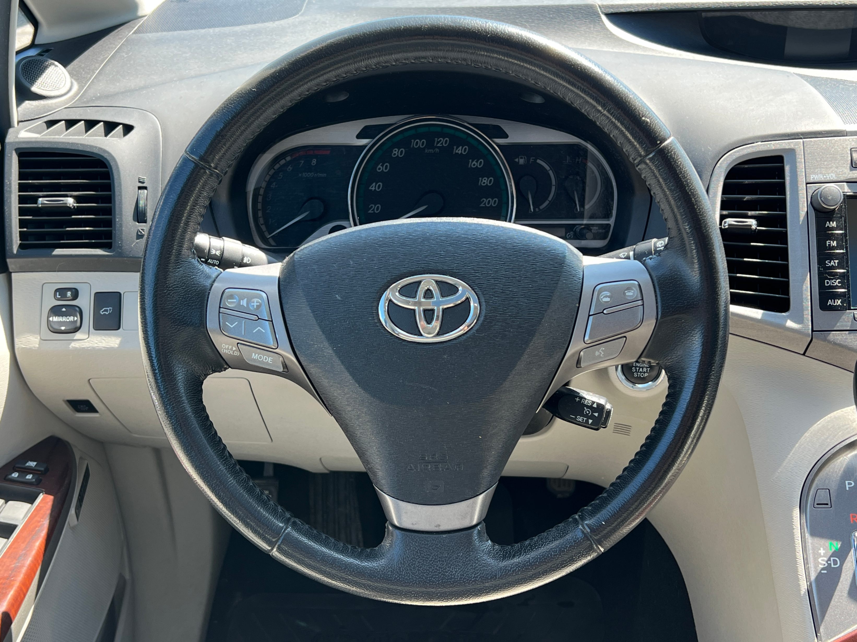 2011 Toyota Venza 4dr Wgn V6 AWD. NO ACCIDENTS. BC LOCAL VEHICLE., Vancouver, Cash
