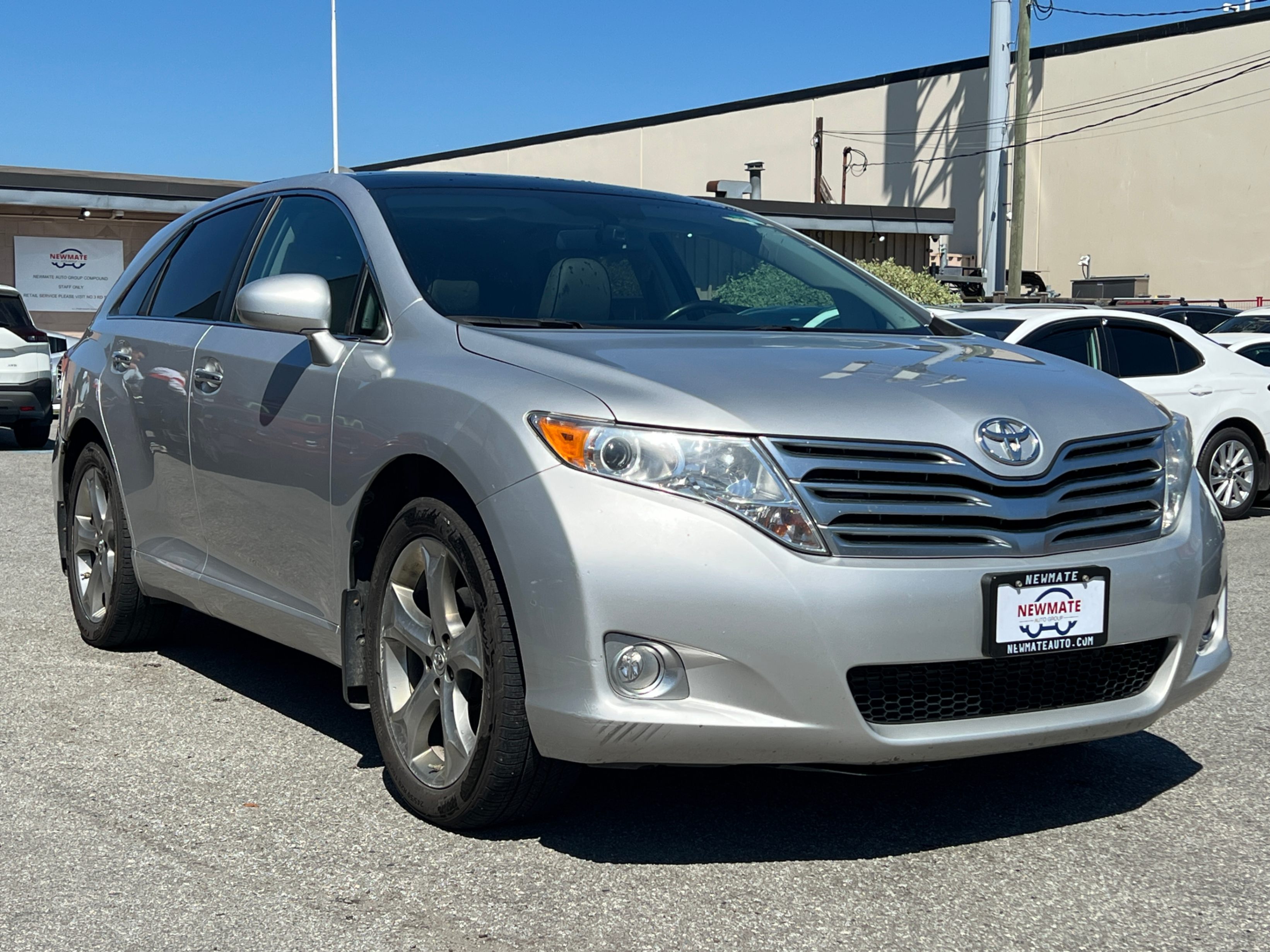 2011 Toyota Venza 4dr Wgn V6 AWD. NO ACCIDENTS. BC LOCAL VEHICLE., Vancouver, Cash
