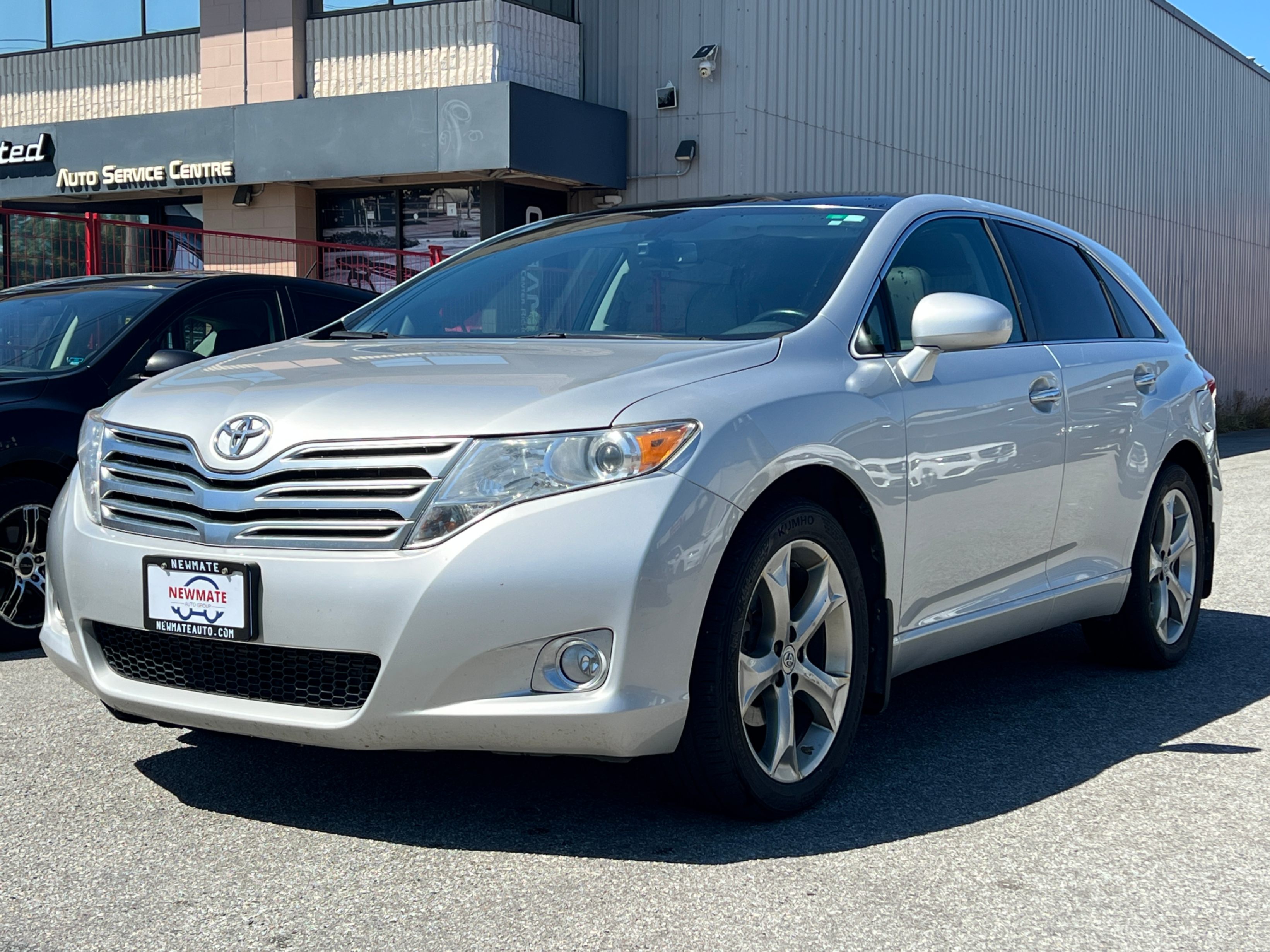 2011 Toyota Venza 4dr Wgn V6 AWD. NO ACCIDENTS. BC LOCAL VEHICLE., Vancouver, Cash