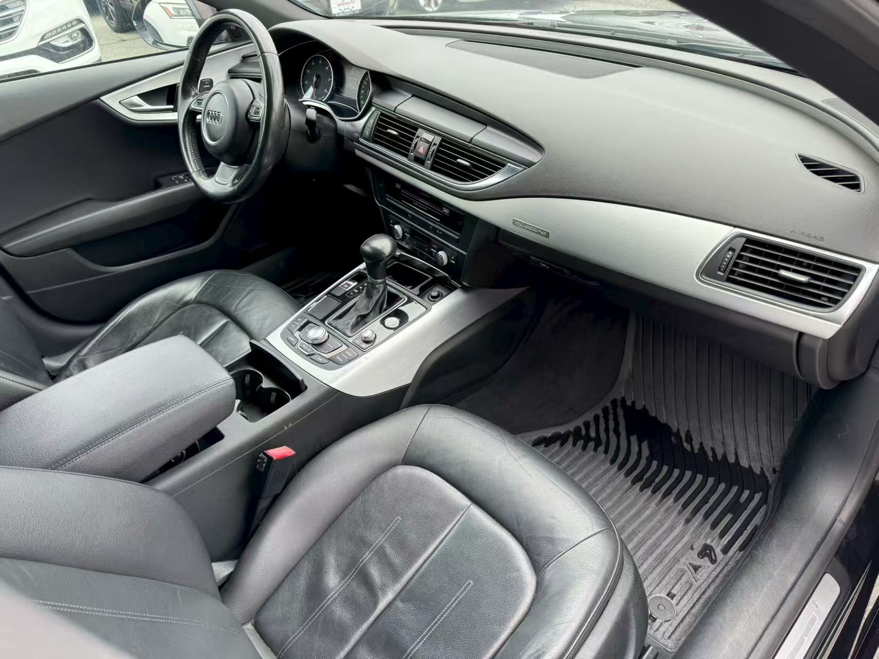 2012 Audi A7 4dr HB quattro 3.0 Premium Plus, 温哥华, 全款车