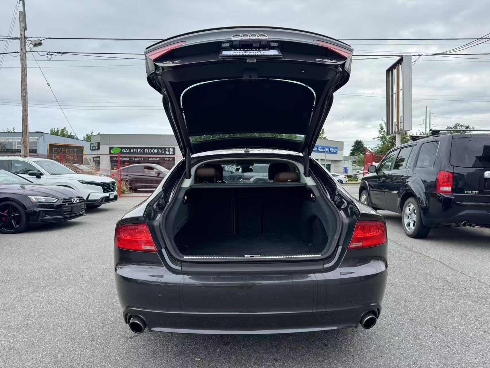 2012 Audi A7 4dr HB quattro 3.0 Prestige. BC LOCAL VEHICLE., Vancouver, Cash
