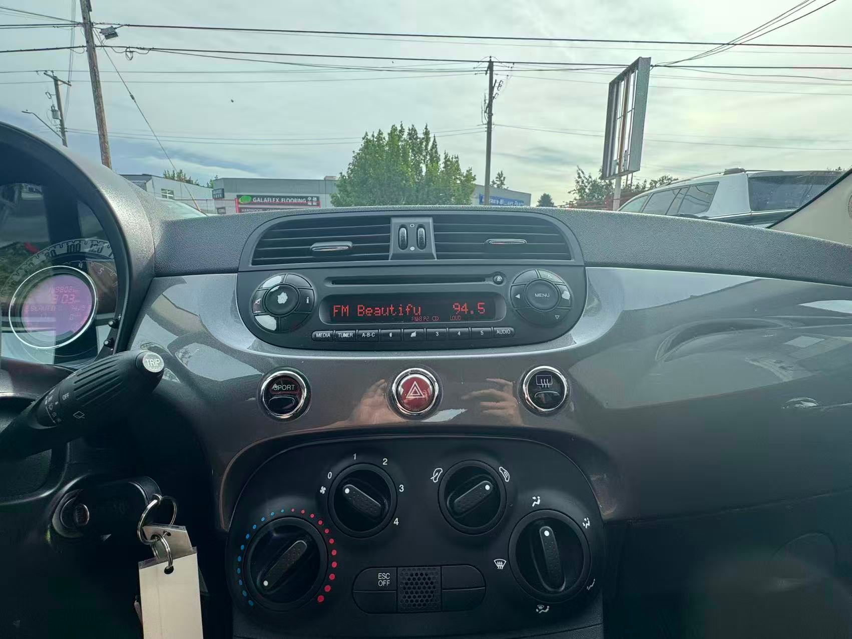 2012 FIAT 500 2dr HB Pop Manual. BC LOCAL VEHICLE., 温哥华, 全款车