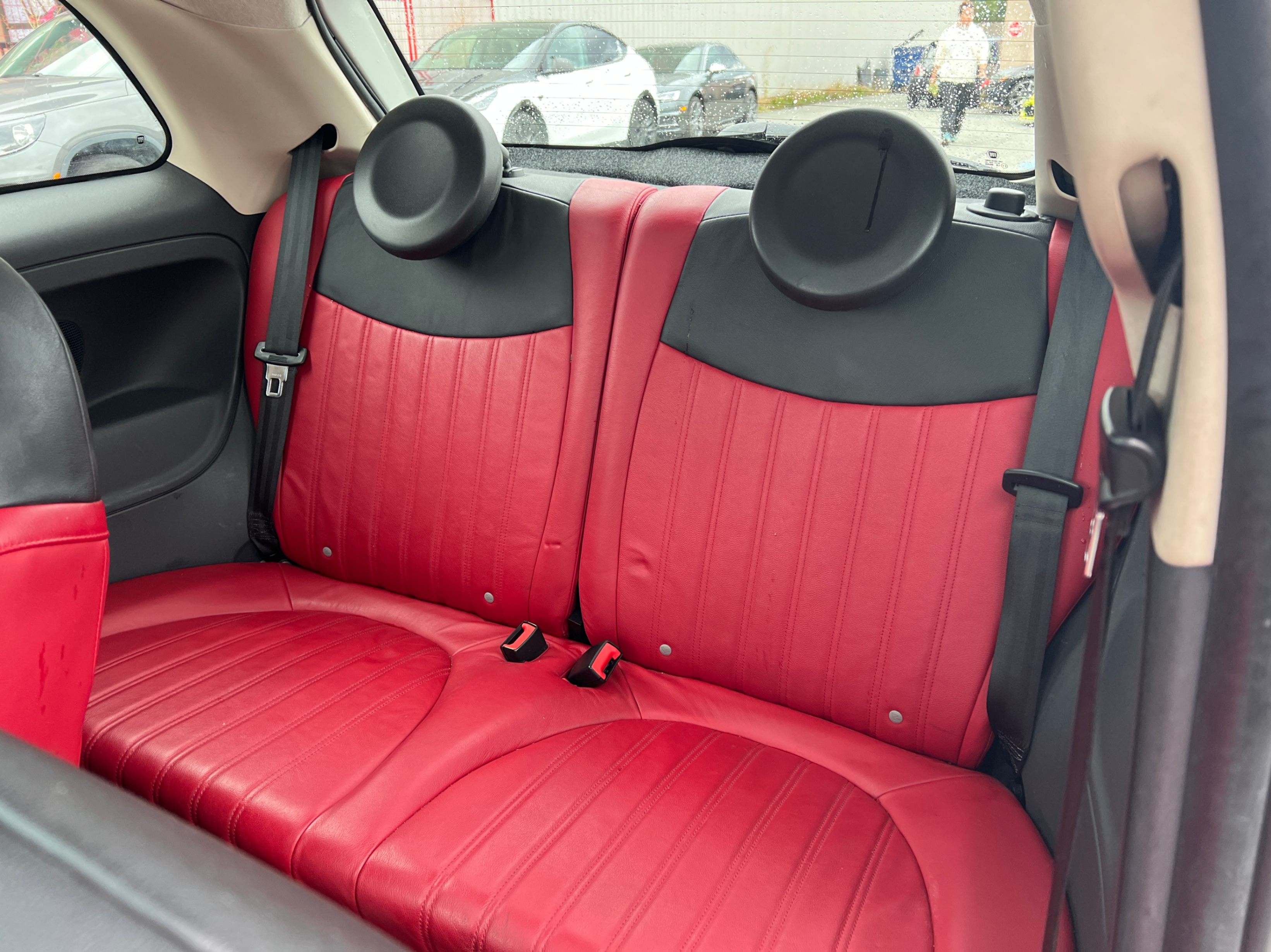 2012 FIAT 500 2dr HB Lounge. BC LOCAL VEHICLE., 温哥华, 全款车