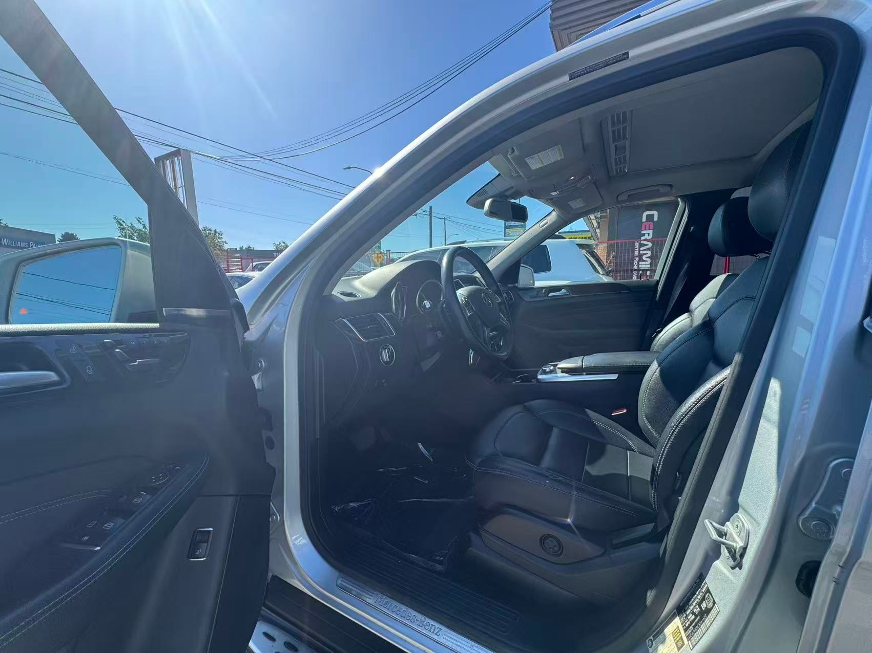 2012 Mercedes-Benz M-Class 4MATIC 4dr ML 350 BlueTEC, 温哥华, 全款车